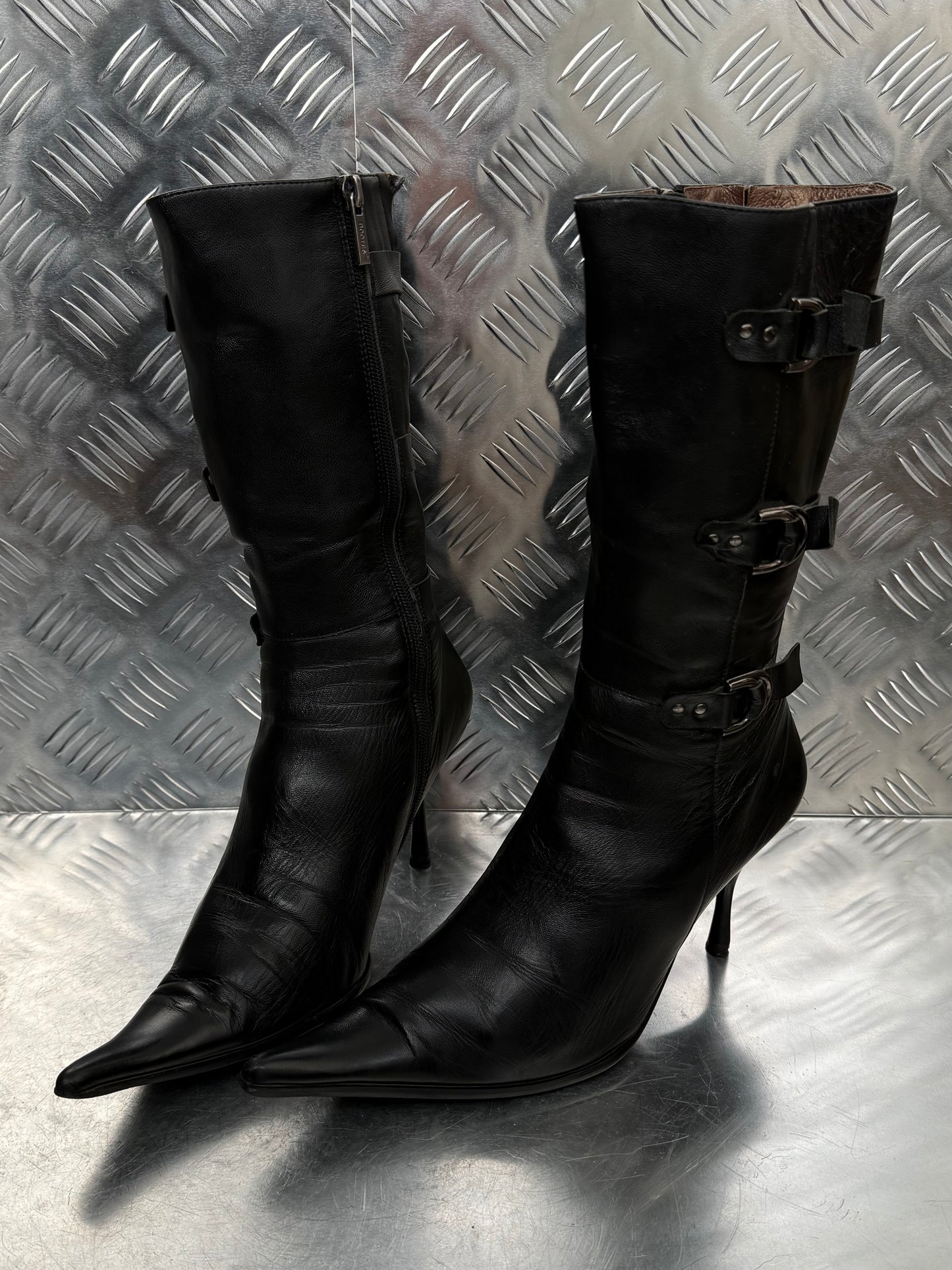 Vintage genuine leather boots TWINKLING GLOBAL