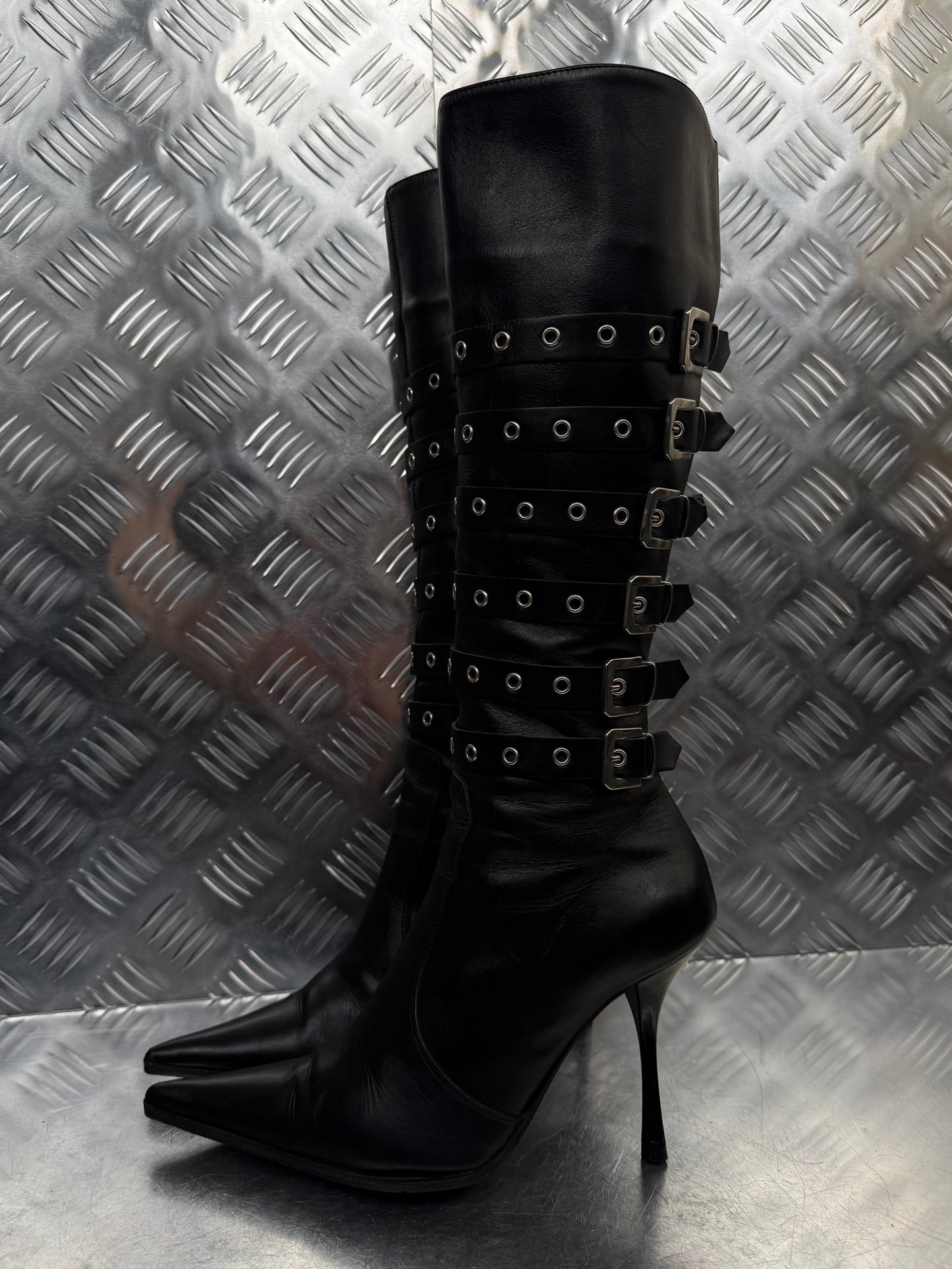 Vintage leather buckle boots TWINKLING GLOBAL