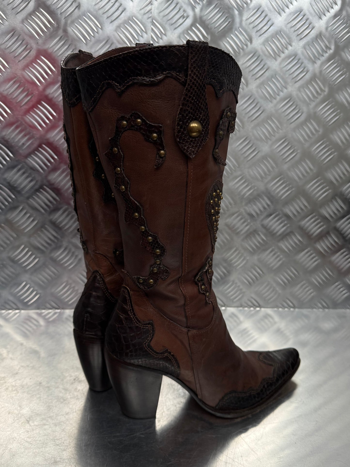 Vintage Italian leather cowboy boots TWINKLING GLOBAL