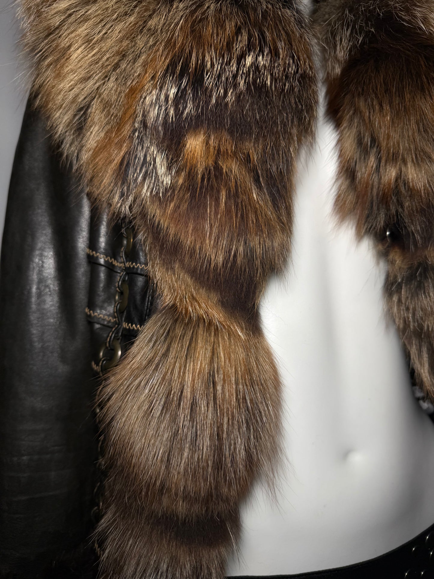 Vintage Leather Jacket TWINKLING GLOBAL