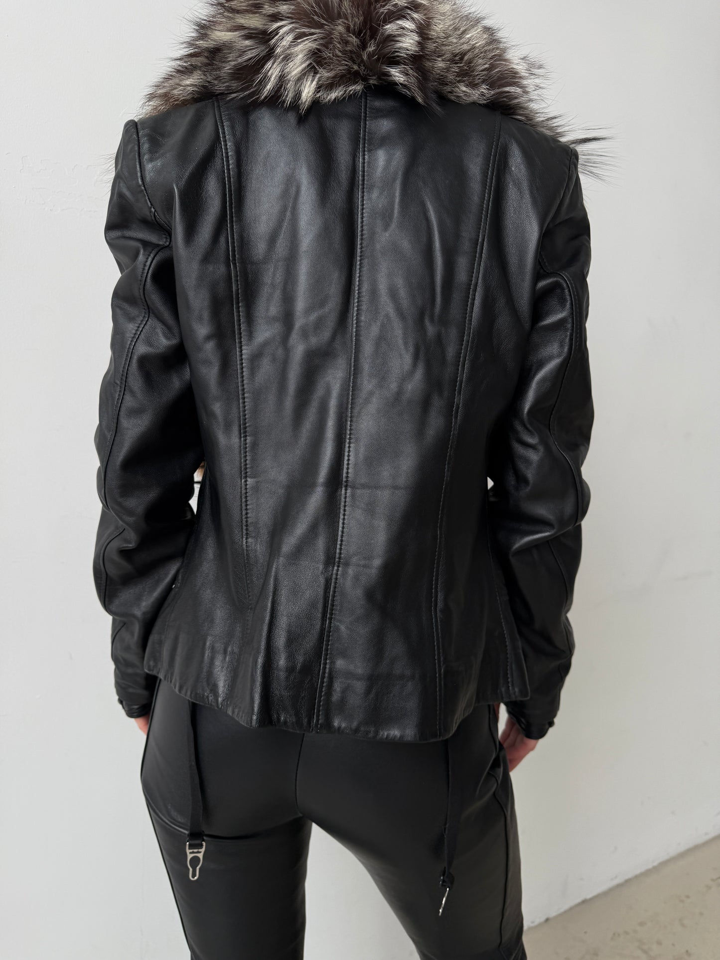 Vintage leather jacket TWINKLING GLOBAL