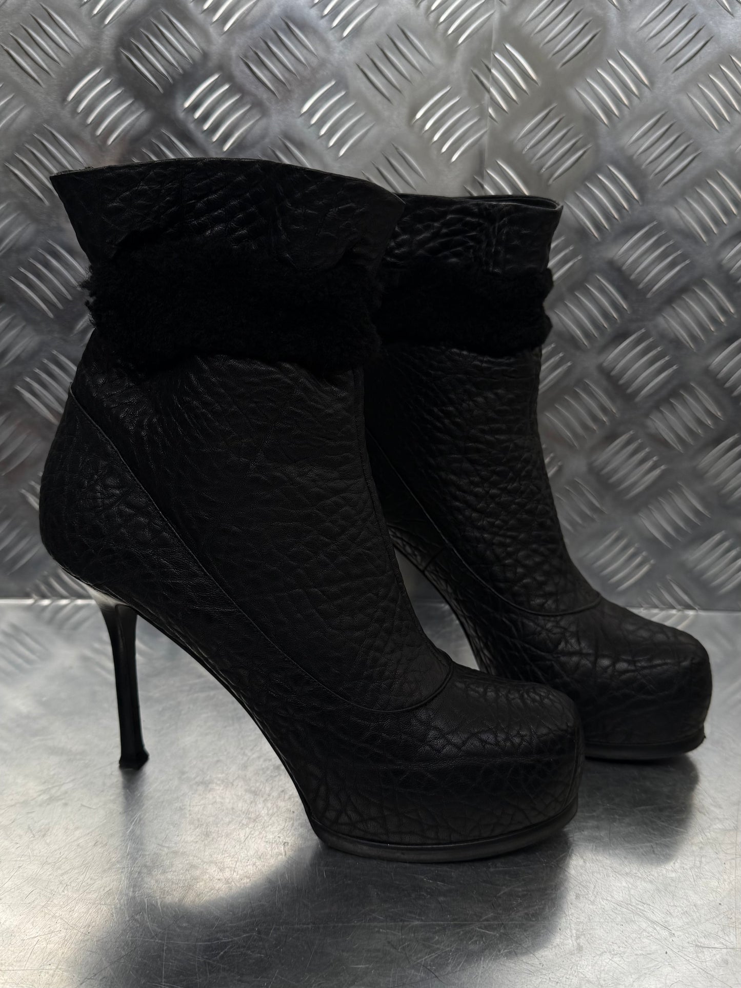 Yves Saint Laurent embossed leather ankle boots TWINKLING GLOBAL