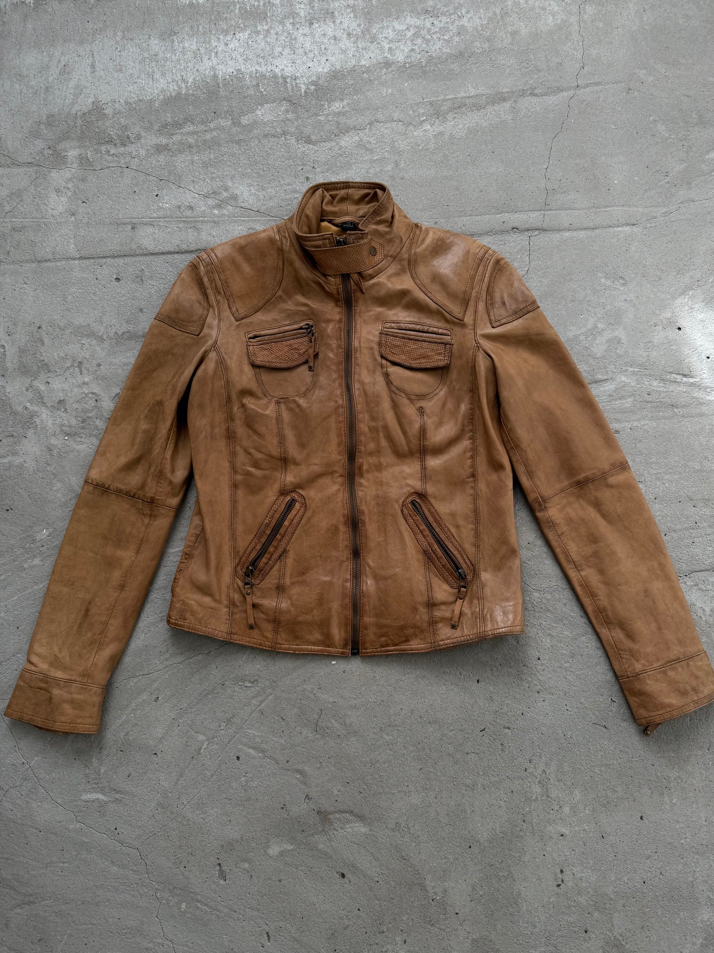 Vintage fitted leather jacket