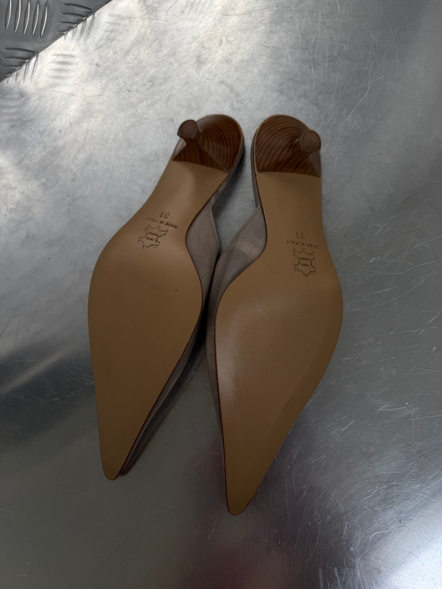 Vintage Italian leather mules TWINKLING GLOBAL