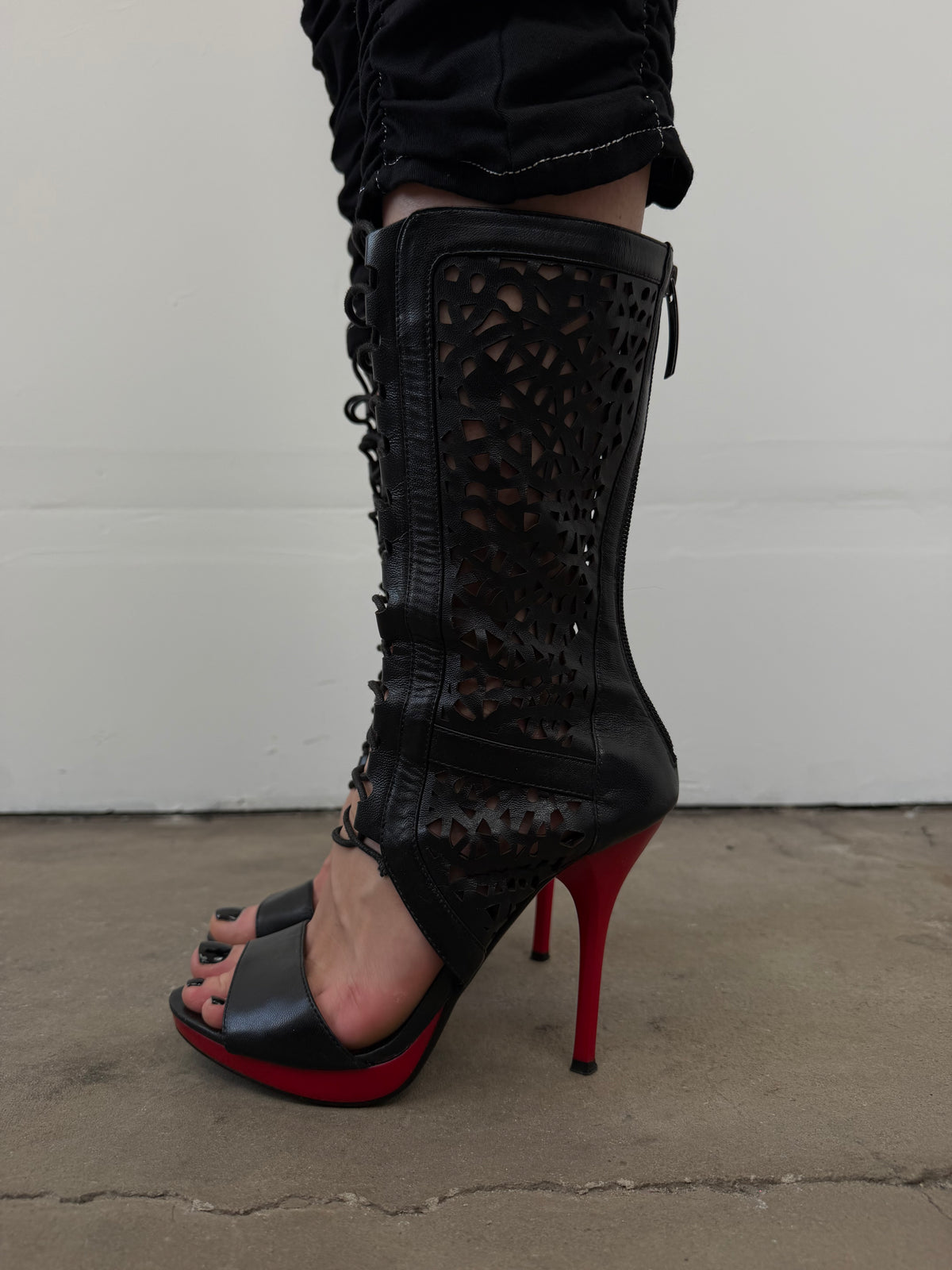 Vintage Luciano Carvari black gladiator heels with red heel TWINKLING GLOBAL