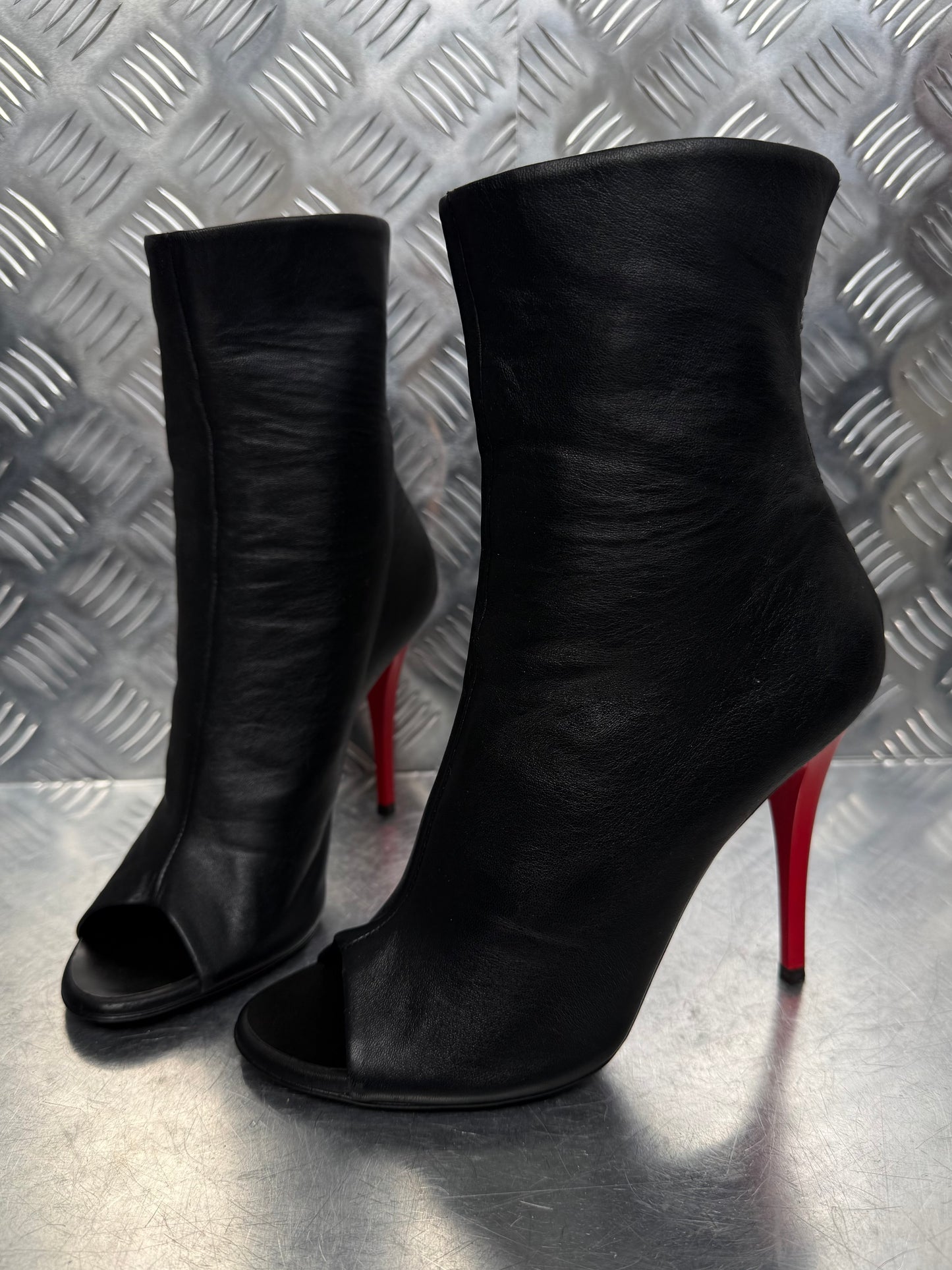 Vintage Giuseppe Zanotti leather ankle boots TWINKLING GLOBAL