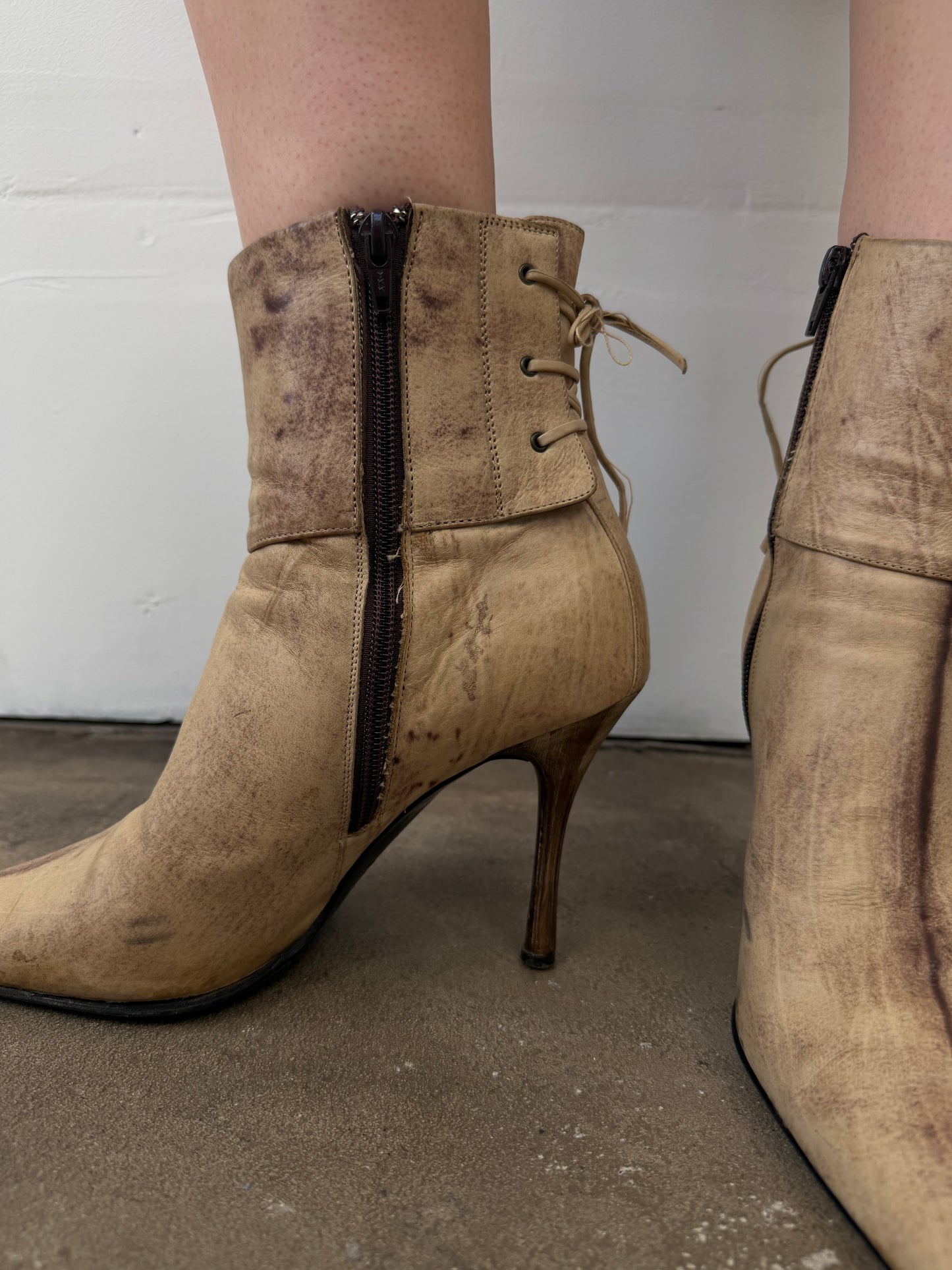 Vintage Loretta Pettinari boots TWINKLING GLOBAL