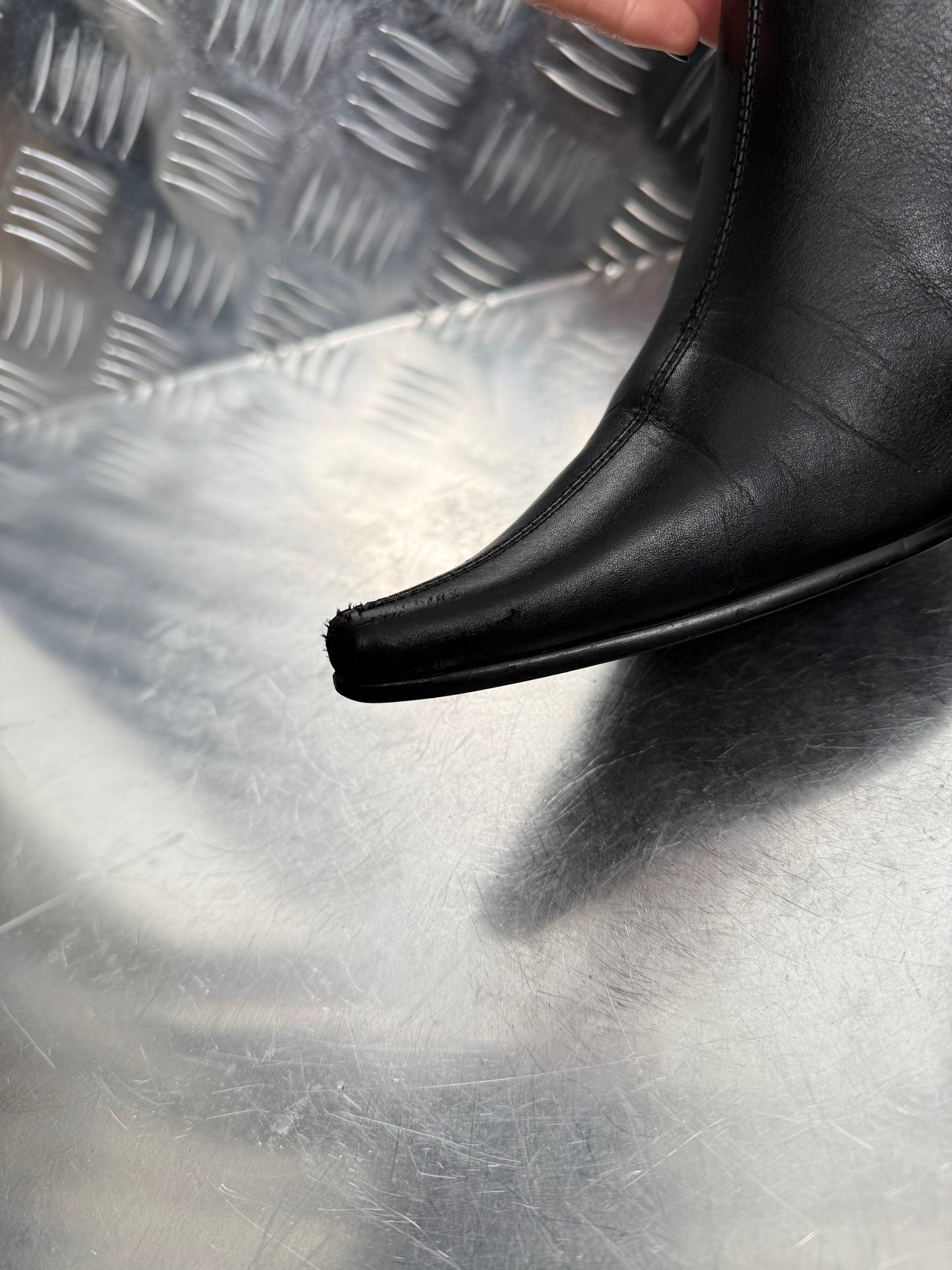Vintage Italian leather ankle boots with metal stiletto heel TWINKLING GLOBAL