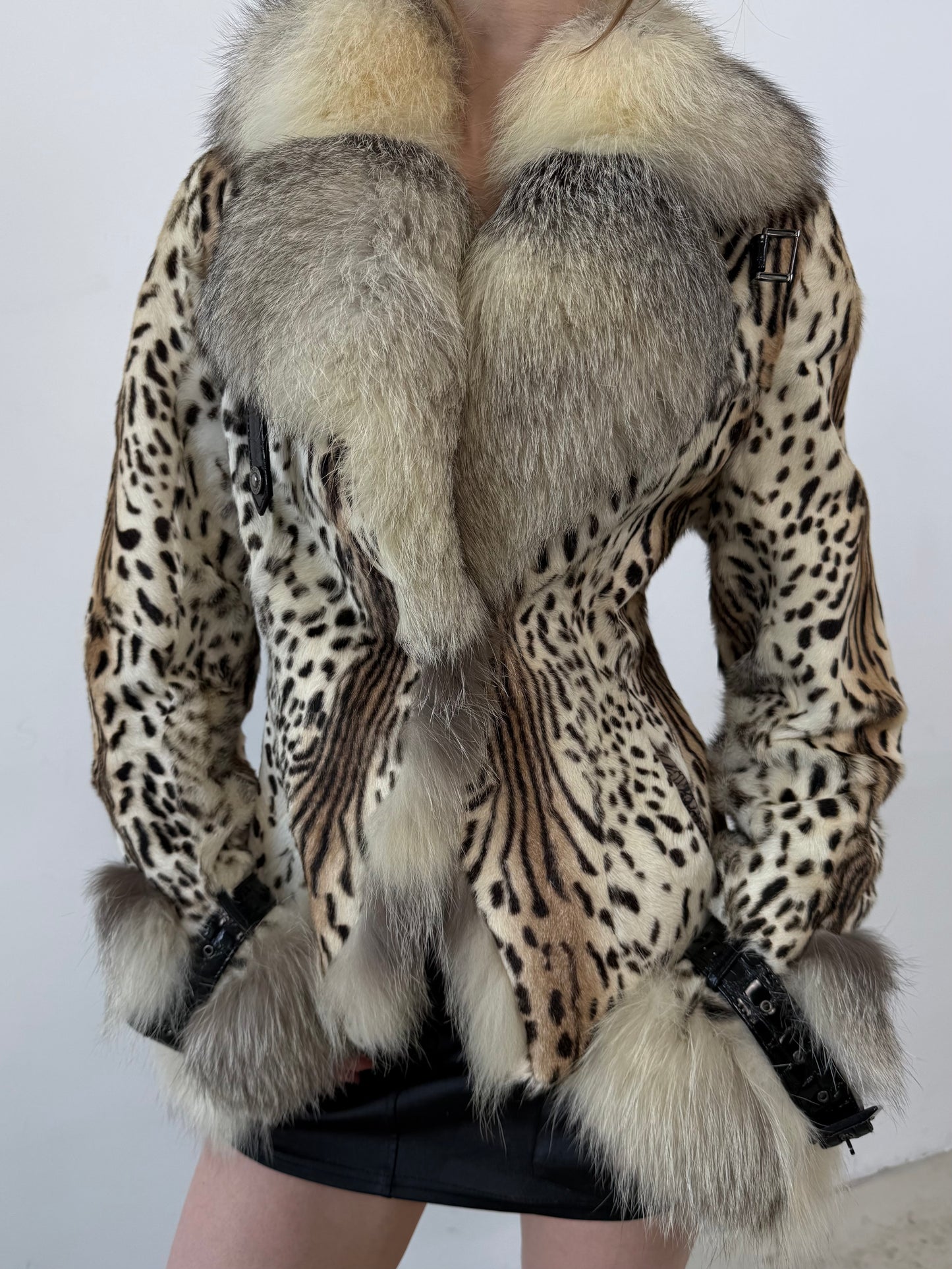 Vintage leather coat TWINKLING GLOBAL