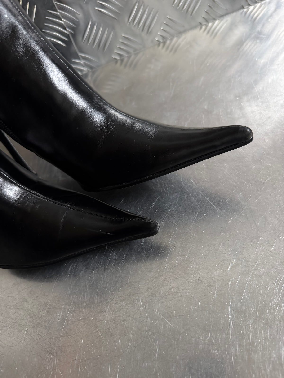 Vintage patent leather boots with fur TWINKLING GLOBAL
