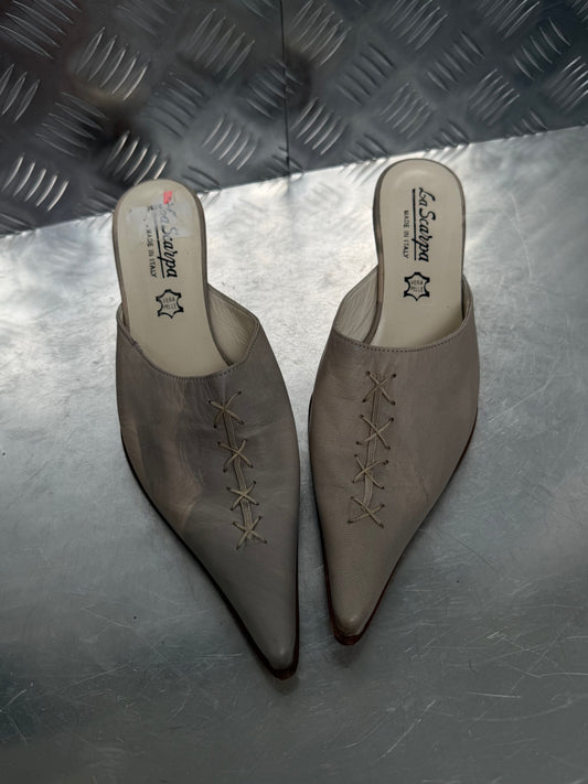 Vintage Italian leather mules TWINKLING GLOBAL