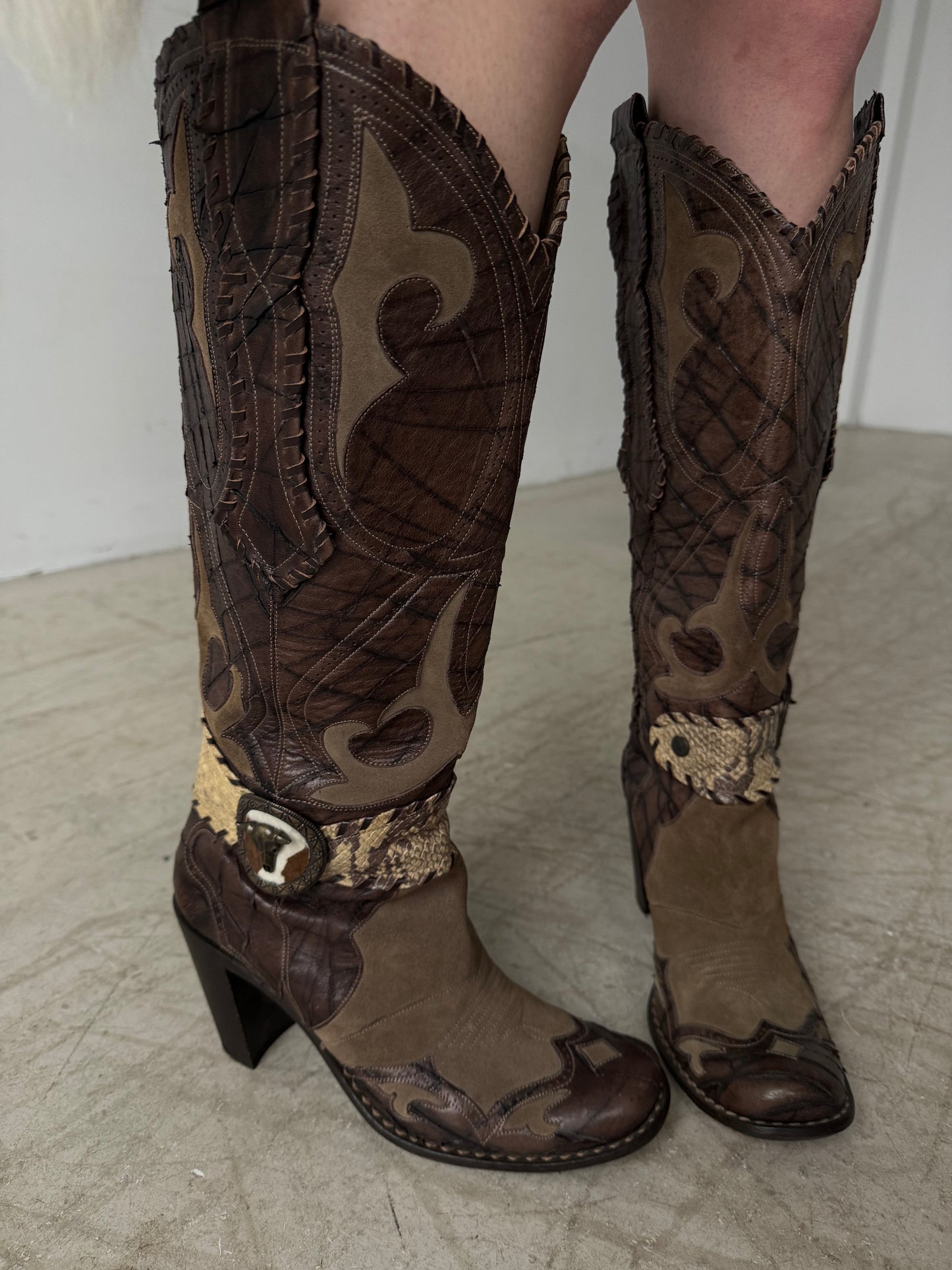 Vintage Italian leather cowboy boots TWINKLING GLOBAL