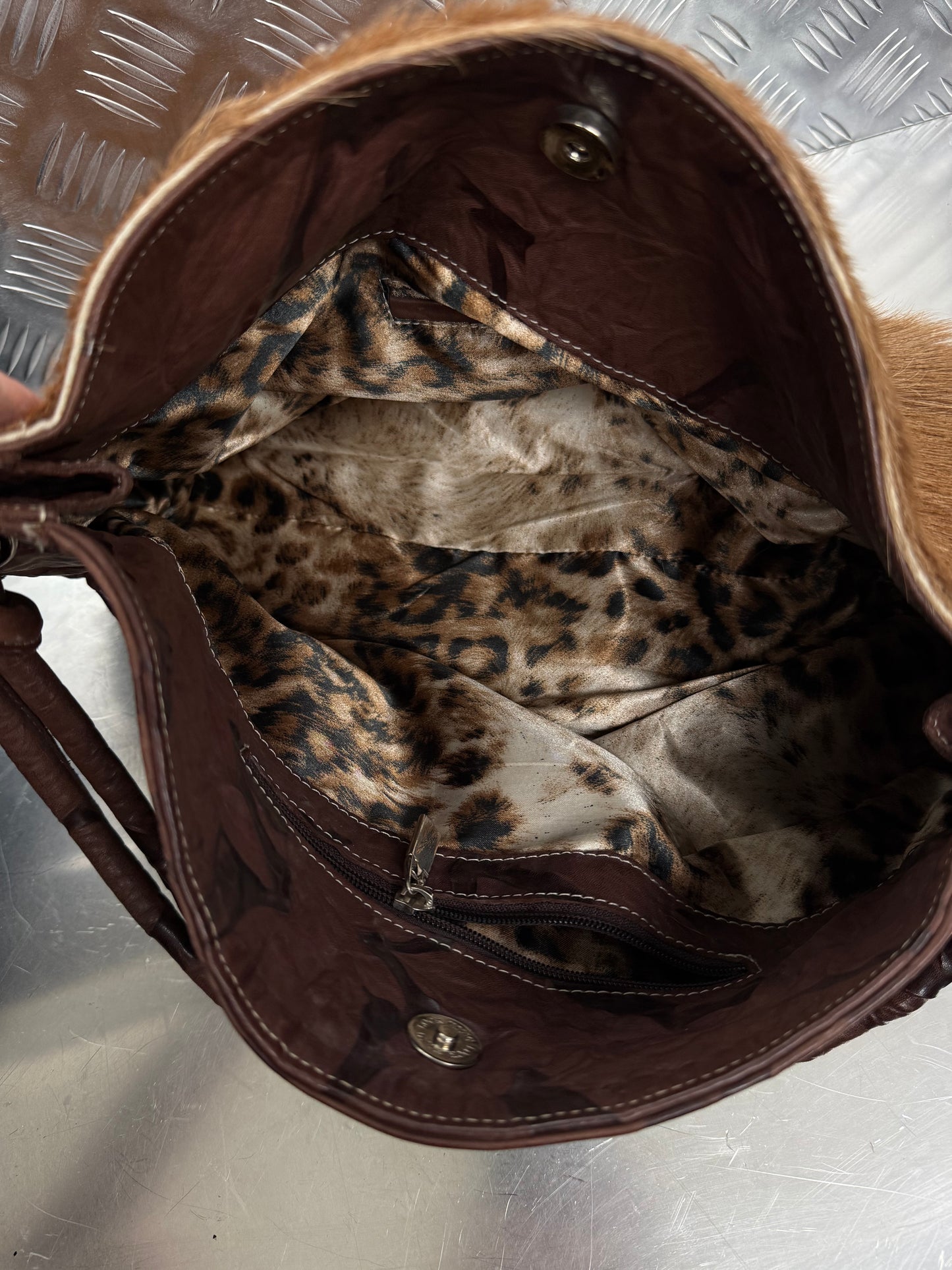 Vintage leather bag TWINKLING GLOBAL
