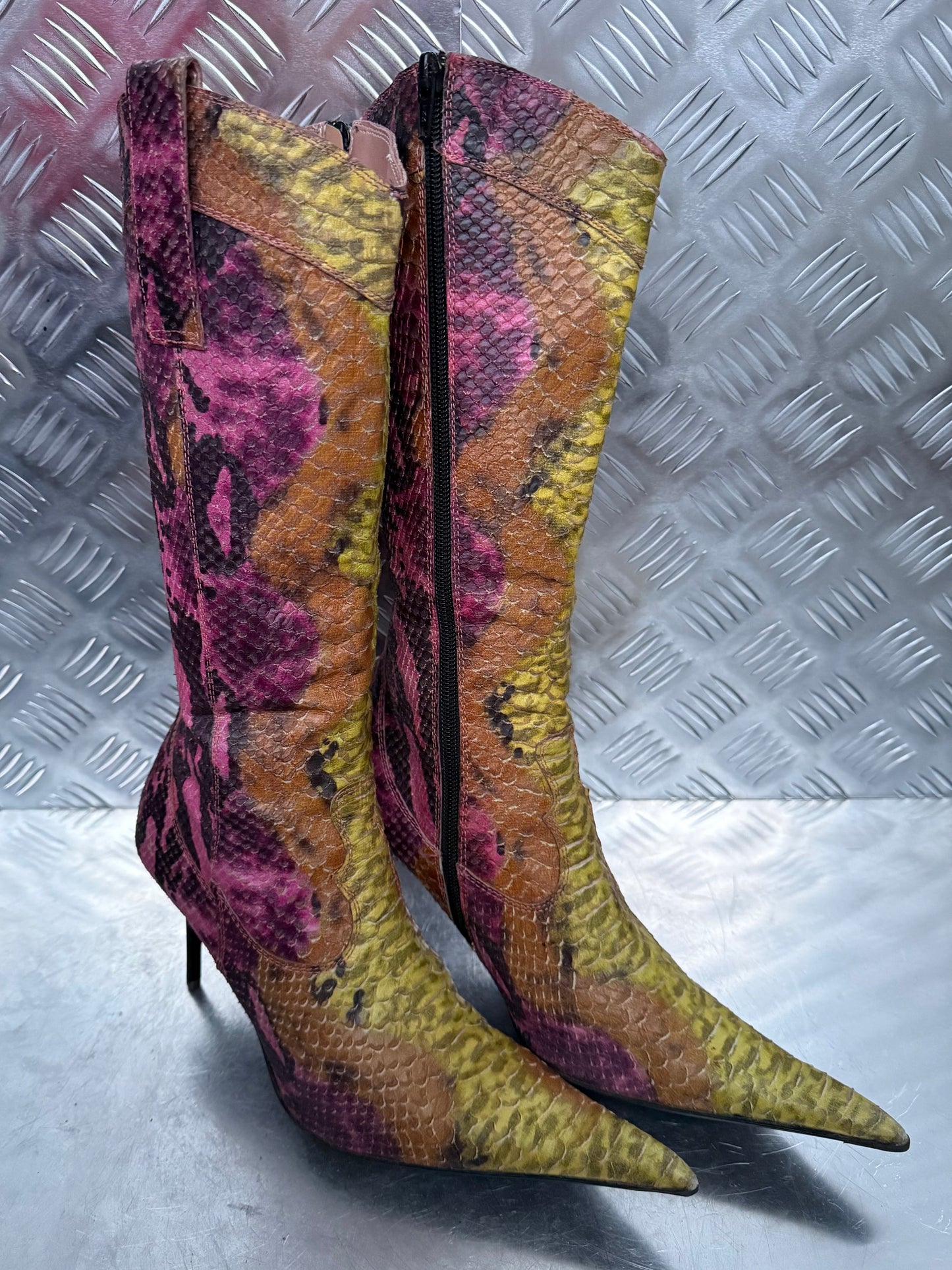 Vintage leather high boots in multicolor snake print TWINKLING GLOBAL