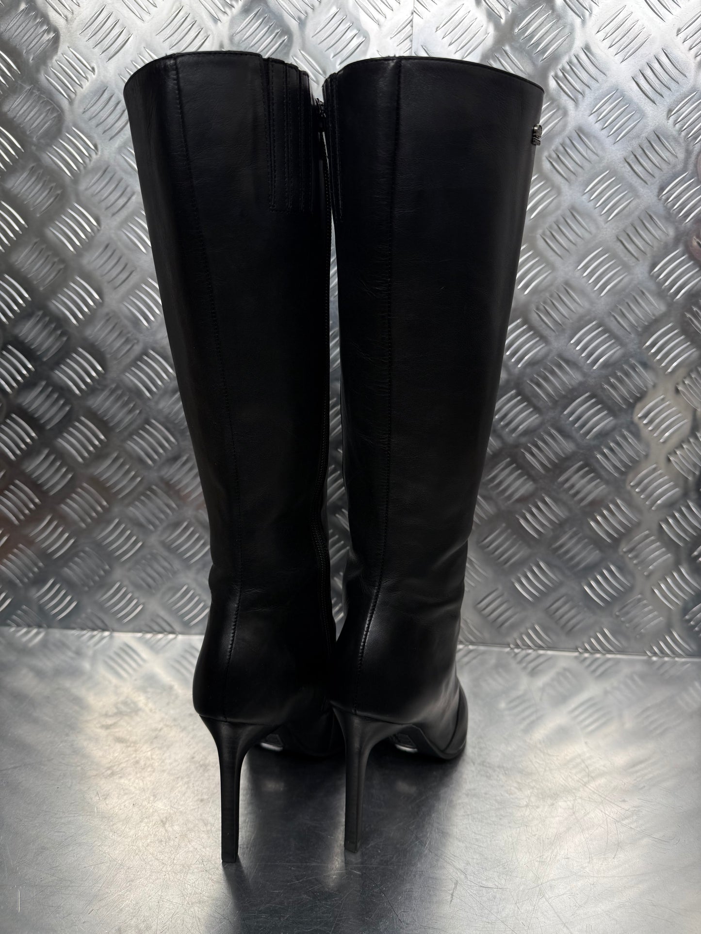 Vintage Buffalo leather boots TWINKLING GLOBAL