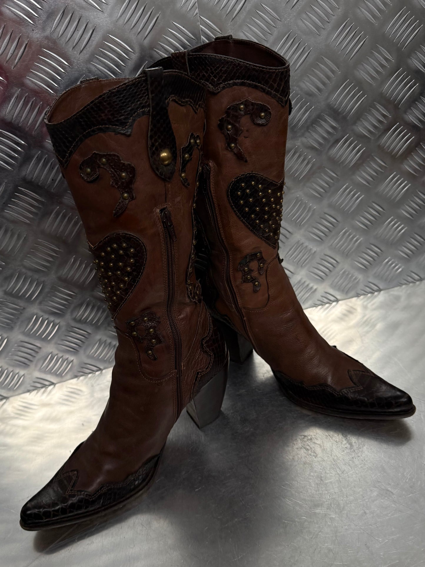 Vintage Italian leather cowboy boots TWINKLING GLOBAL