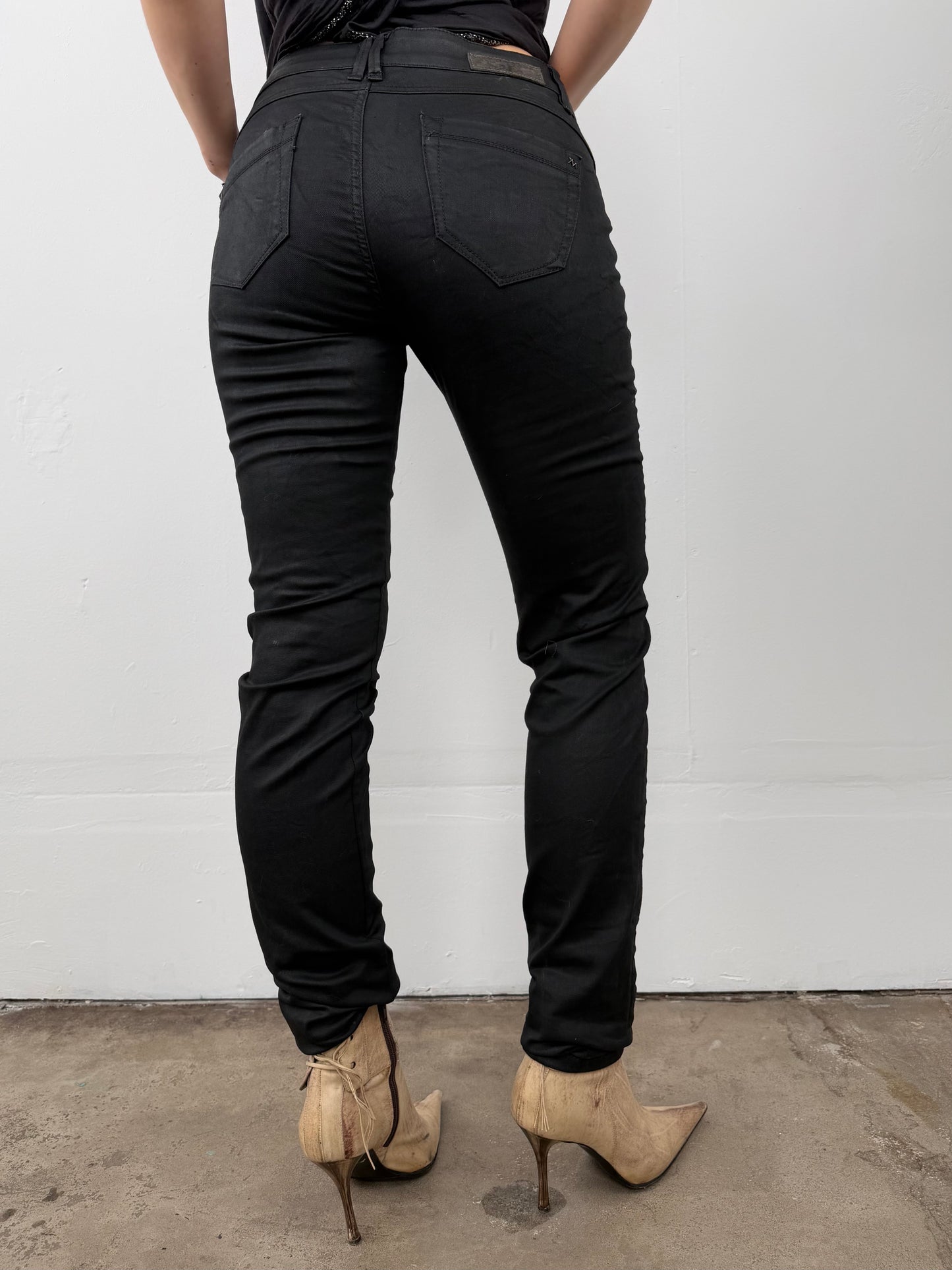Vintage coated skinny jeans TWINKLING GLOBAL
