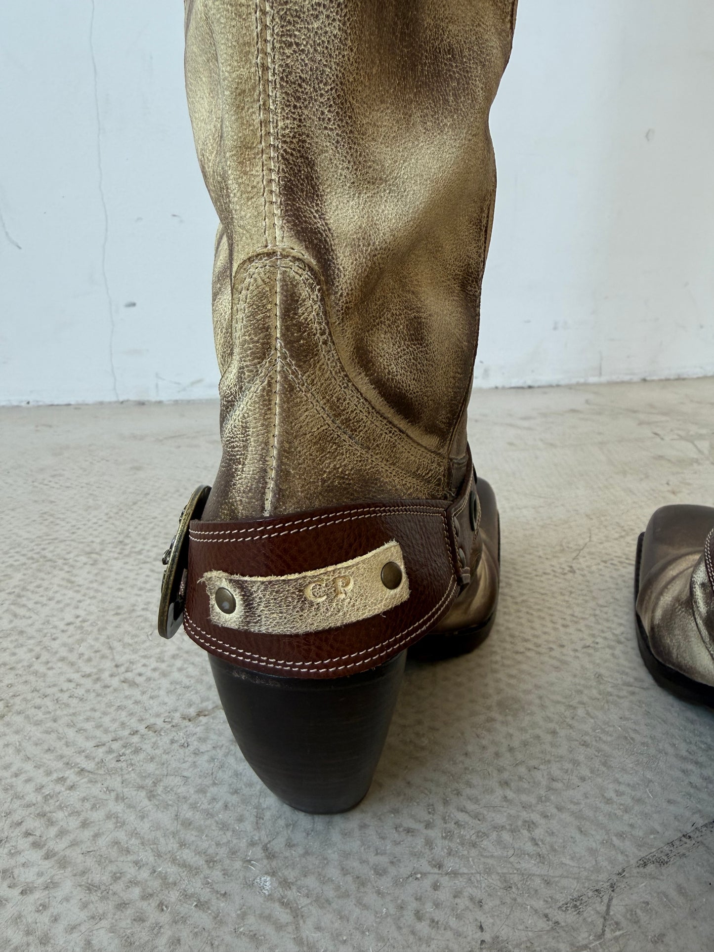 Vintage leather cowboy boots Carlo Pazolini TWINKLING GLOBAL