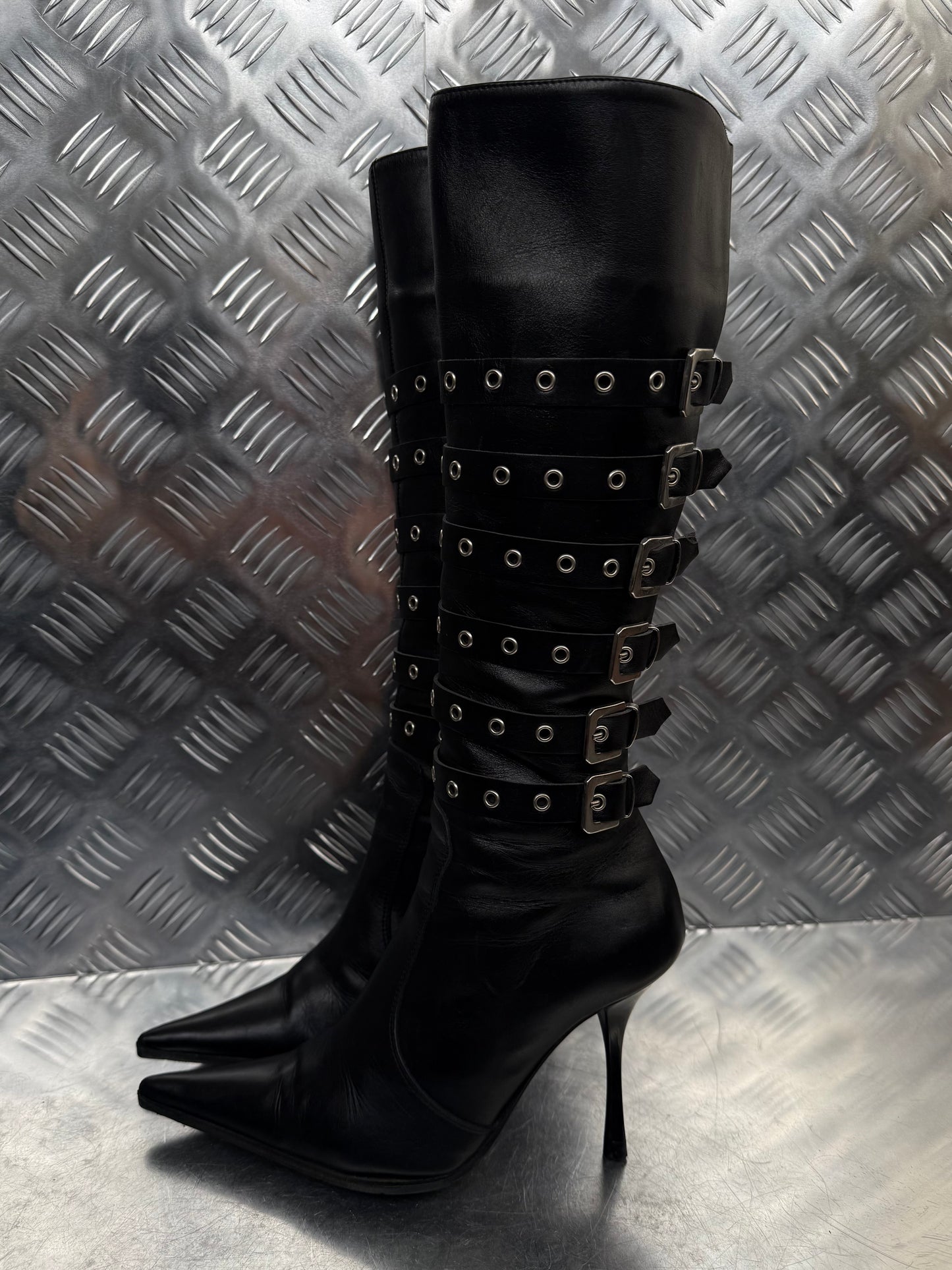 Vintage leather buckle boots TWINKLING GLOBAL