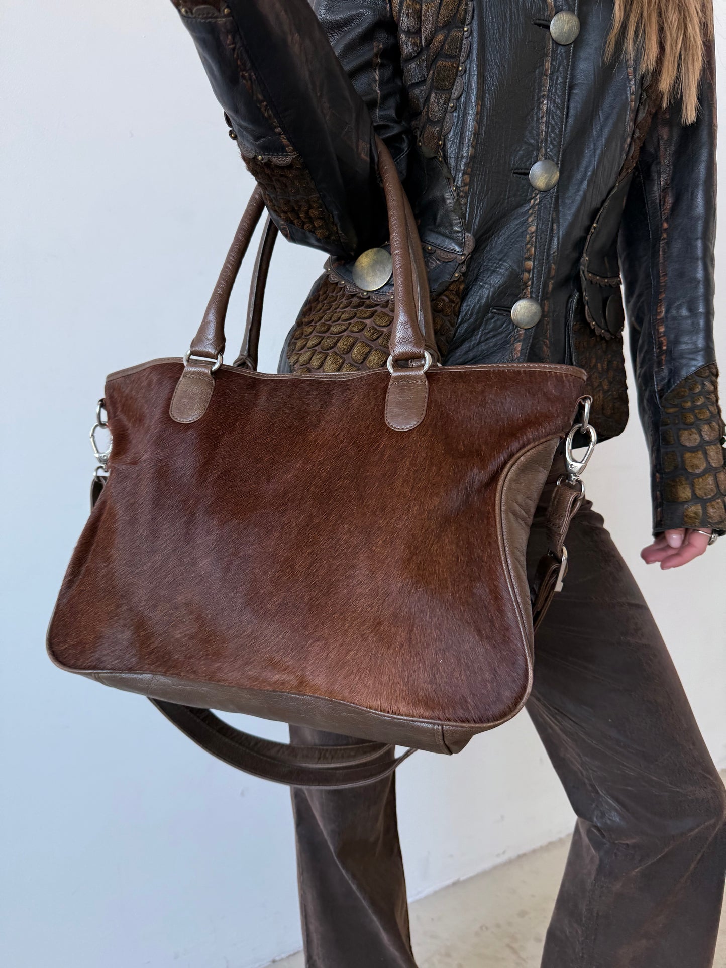 Vintage leather bag TWINKLING GLOBAL