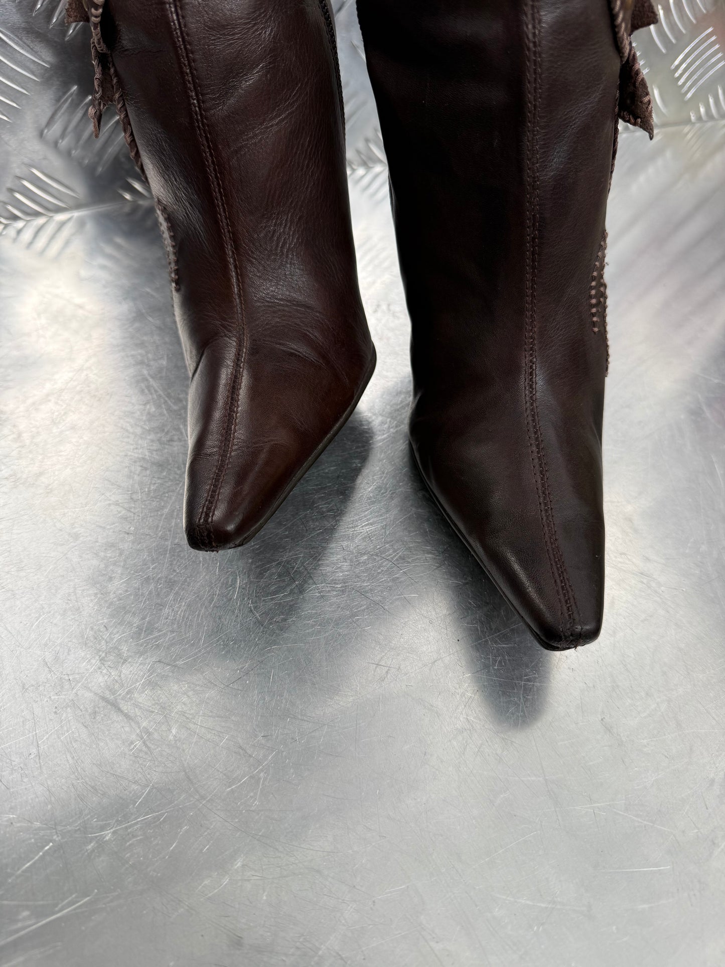 Vintage genuine leather knee-high boots TWINKLING GLOBAL
