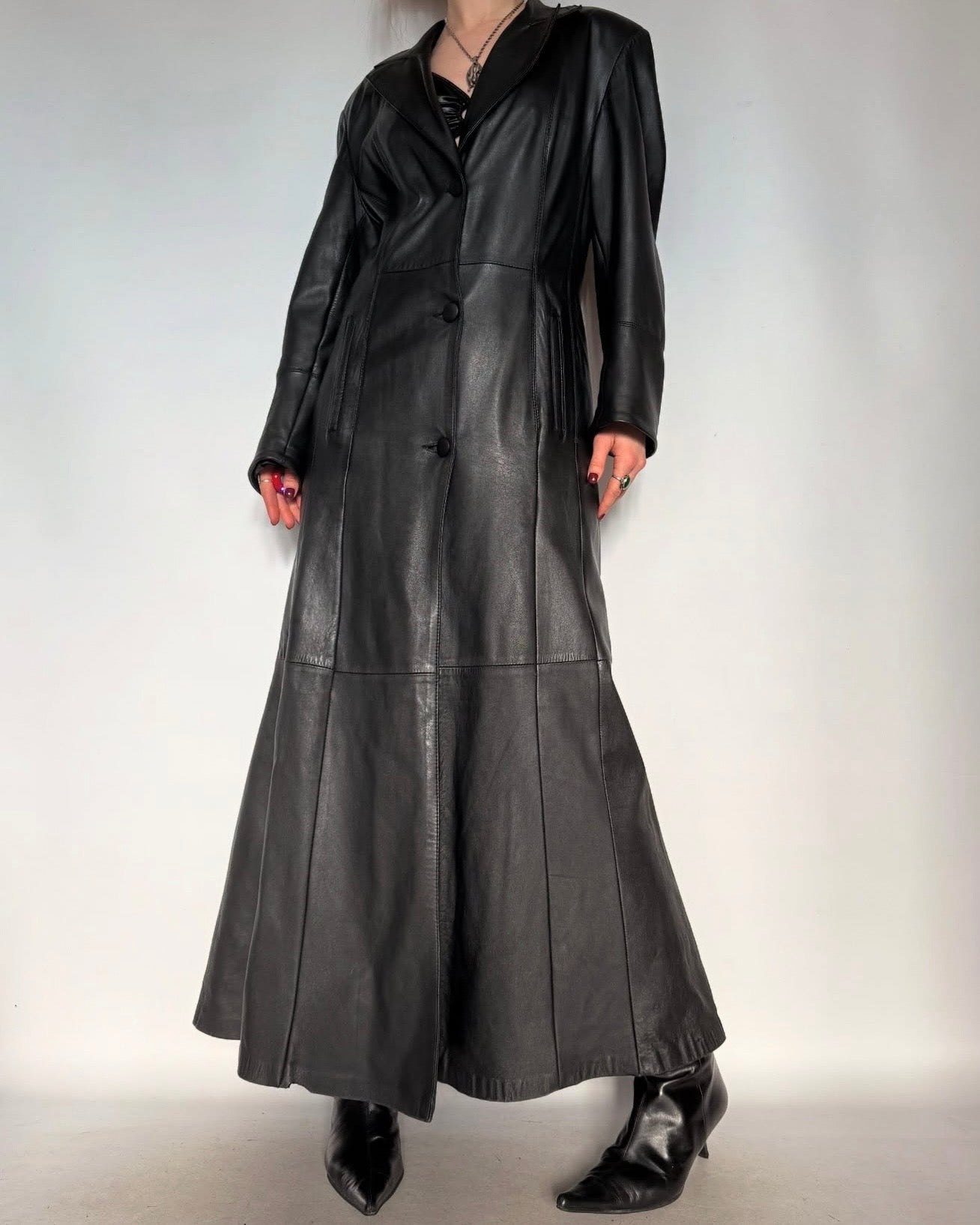 Vintage leather long coat Twinkling Global