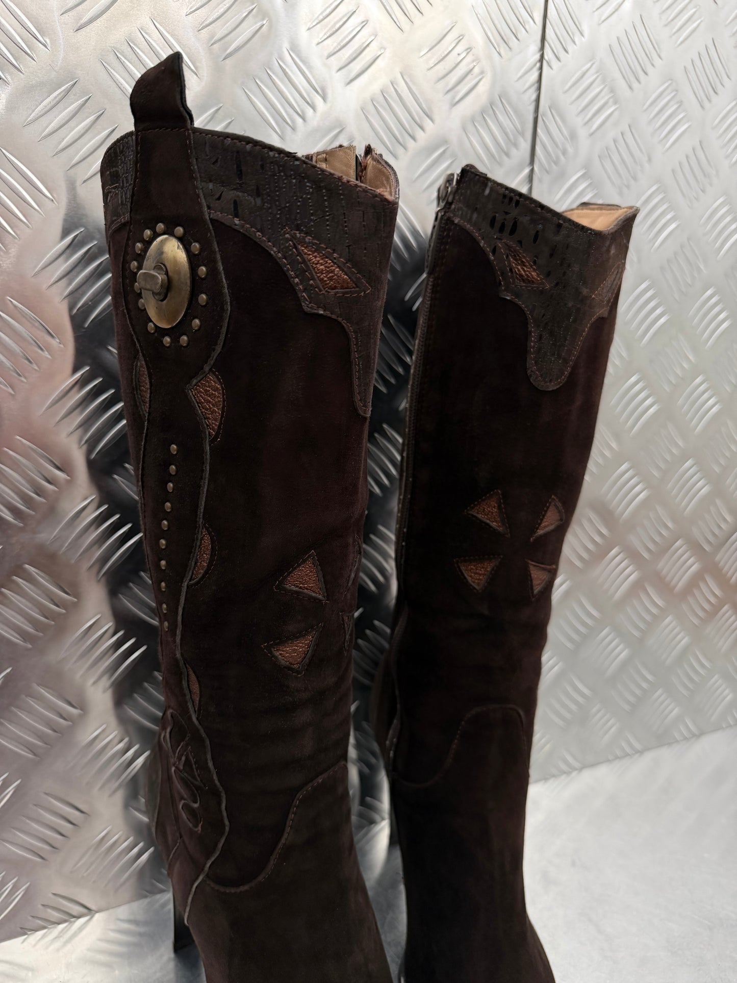 Vintage Ferre cowboy-style leather boots TWINKLING GLOBAL