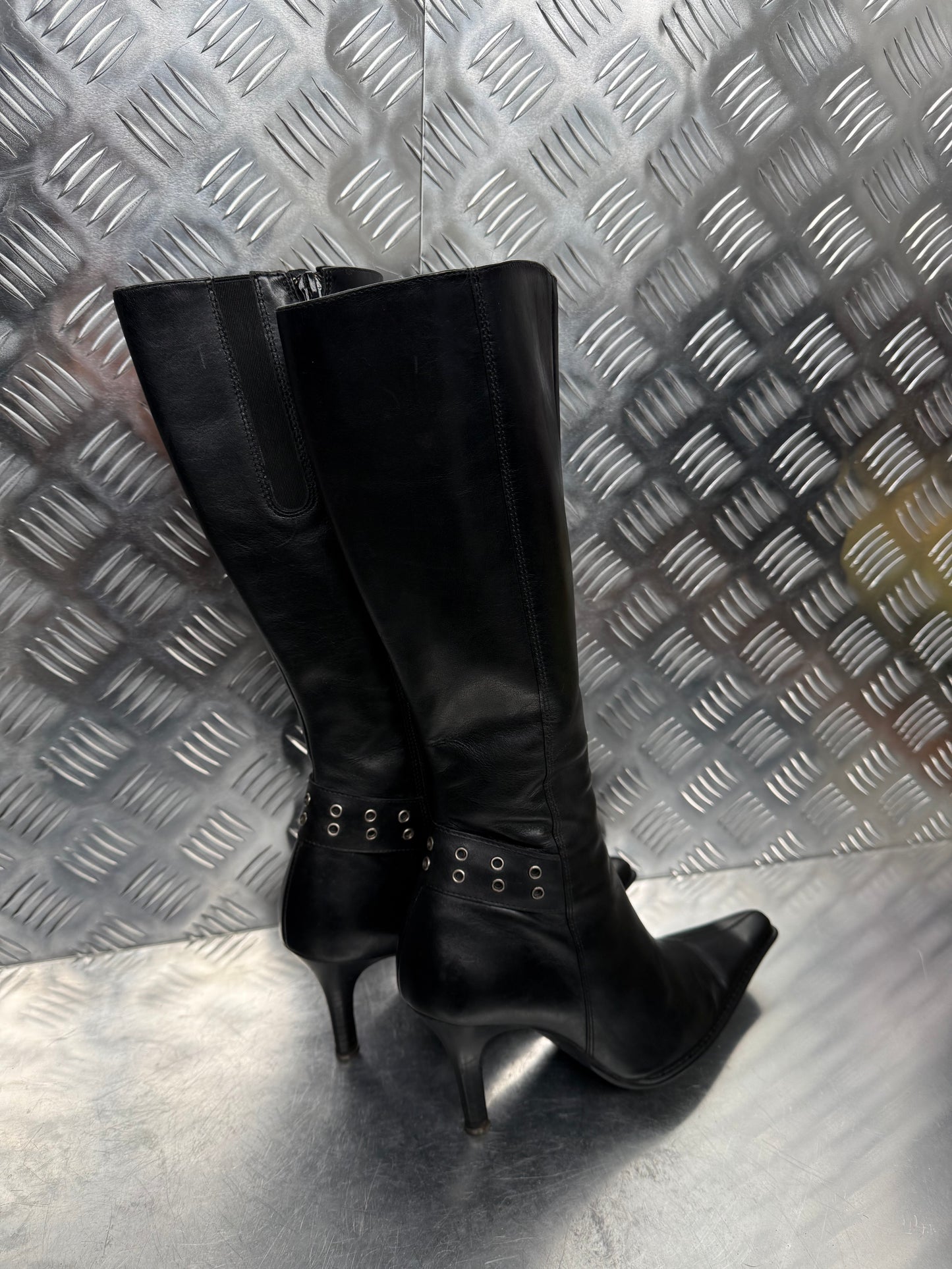 Vintage leather high heel boots TWINKLING GLOBAL