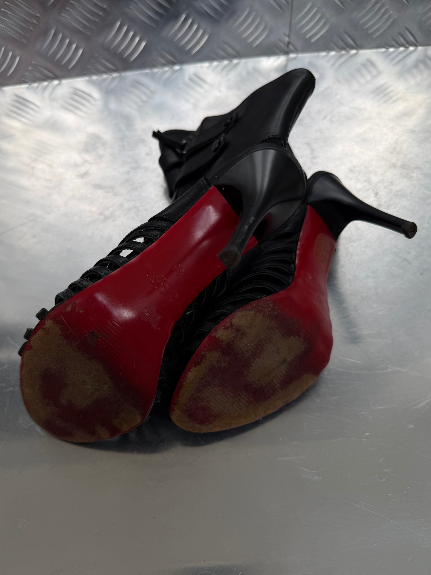 Vintage Sasha Fabiani leather ankle heels TWINKLING GLOBAL