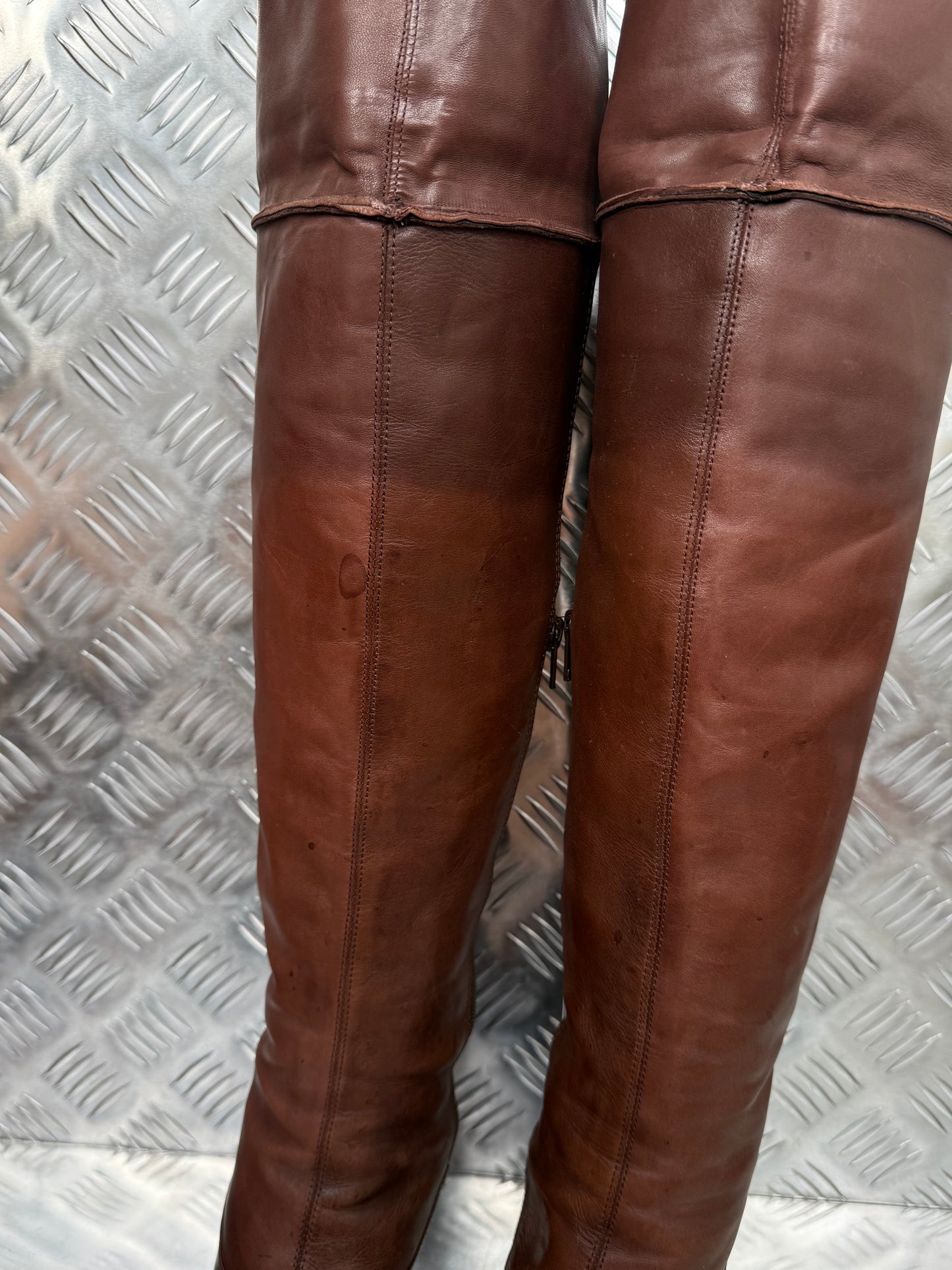 Vintage brown leather over-the-knee boots Buffalo Twinkling Global