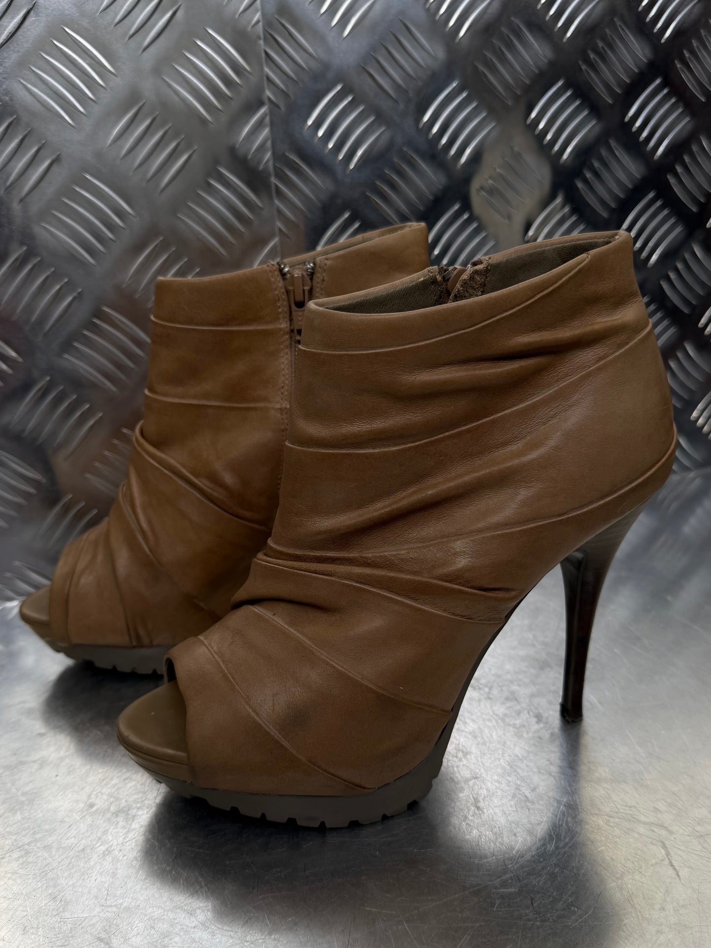 Vintage Miss Sixty leather ankle boots TWINKLING GLOBAL