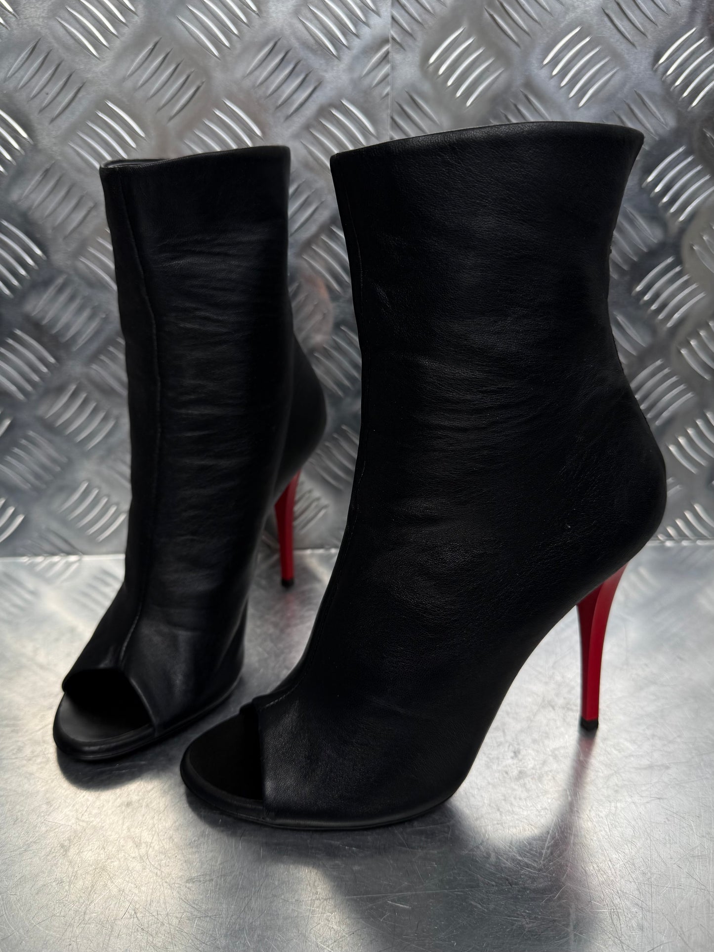 Vintage Giuseppe Zanotti leather ankle boots TWINKLING GLOBAL