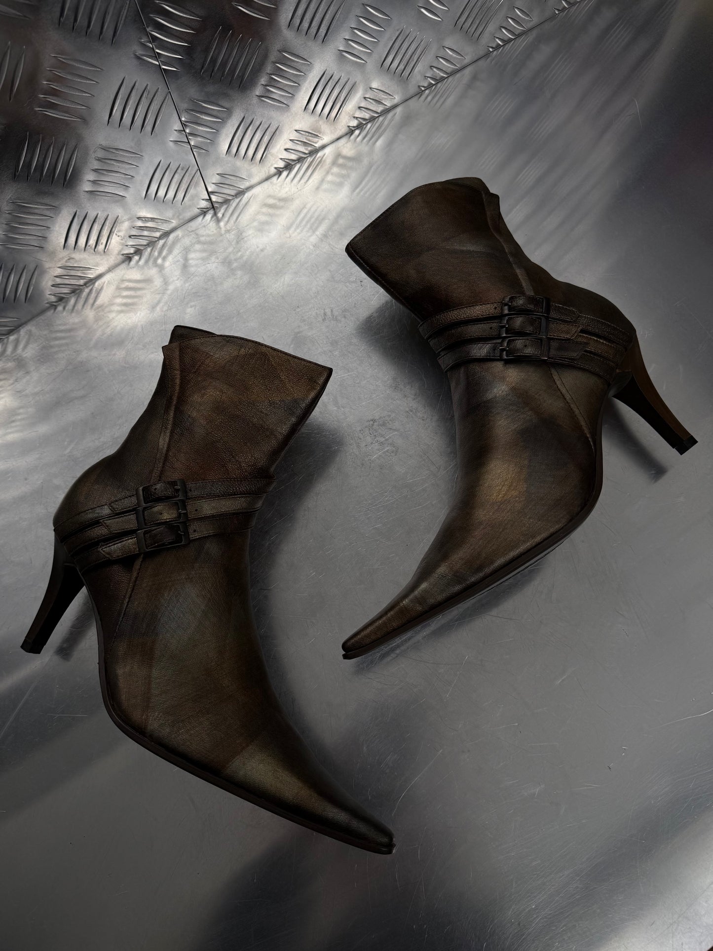 Vintage Italian leather ankle boots TWINKLING GLOBAL