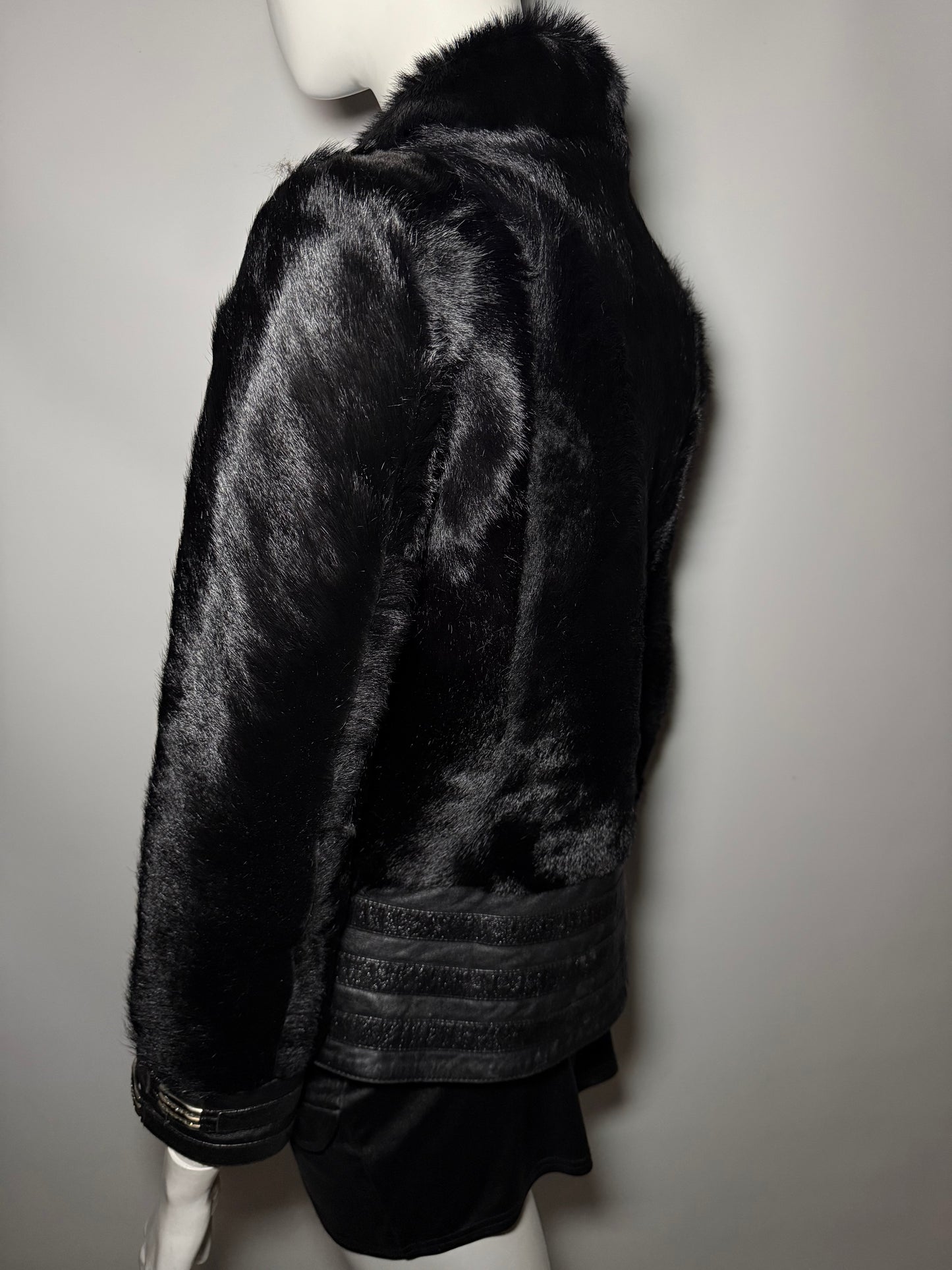 Vintage Black Leather Jacket TWINKLING GLOBAL
