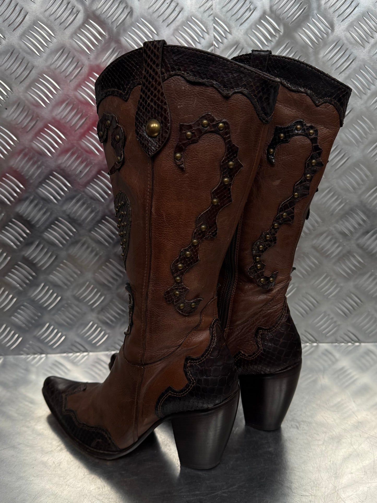 Vintage Italian leather cowboy boots TWINKLING GLOBAL