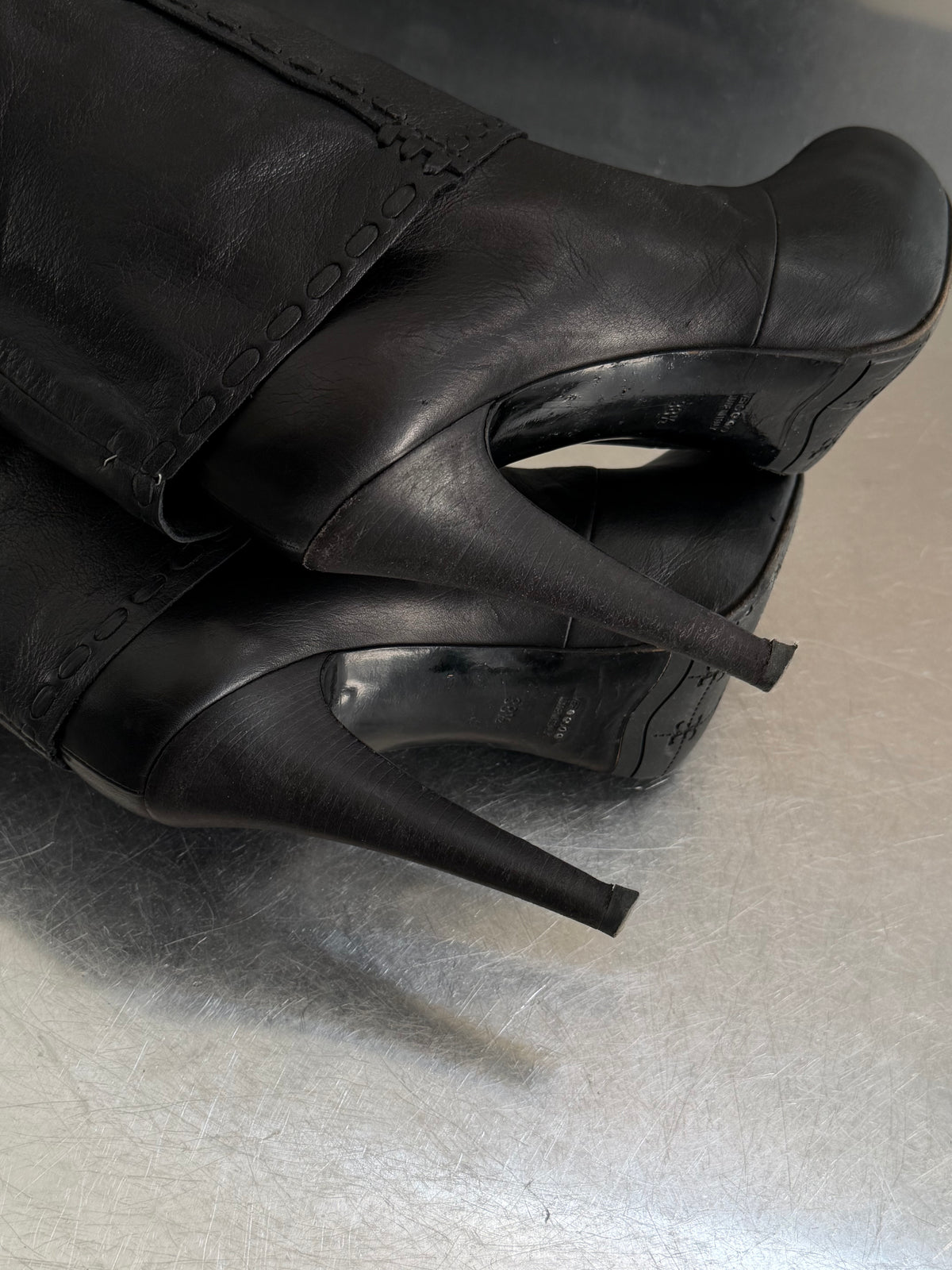 Vintage knee-high leather boots TWINKLING GLOBAL
