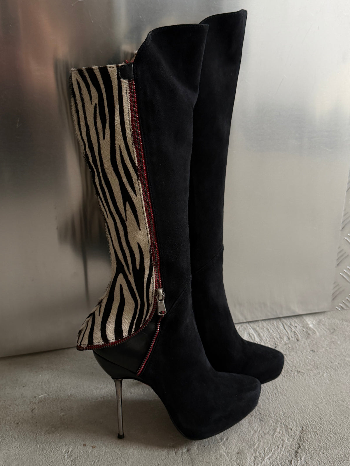 Vintage suede leather zebra-print boots TWINKLING GLOBAL