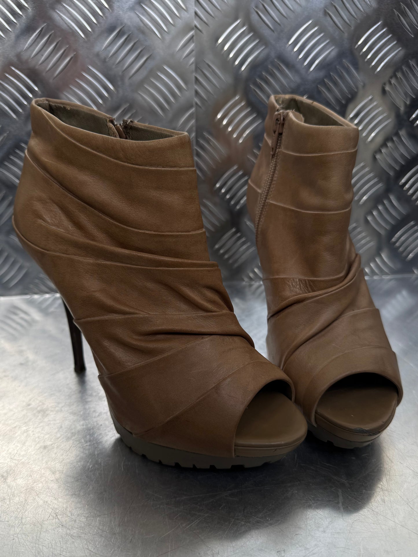 Vintage Miss Sixty leather ankle boots TWINKLING GLOBAL