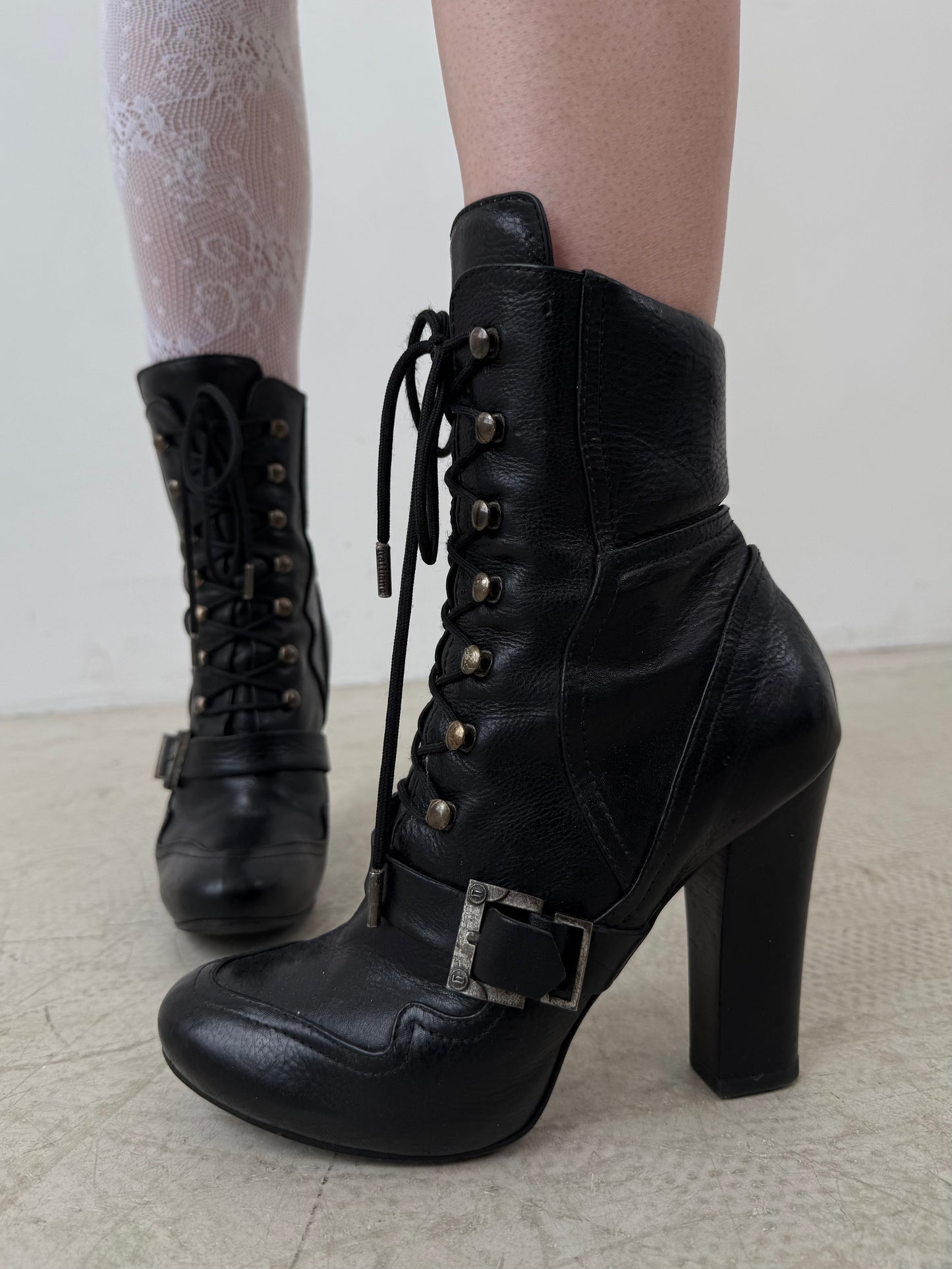 Vintage John Galliano leather boots TWINKLING GLOBAL