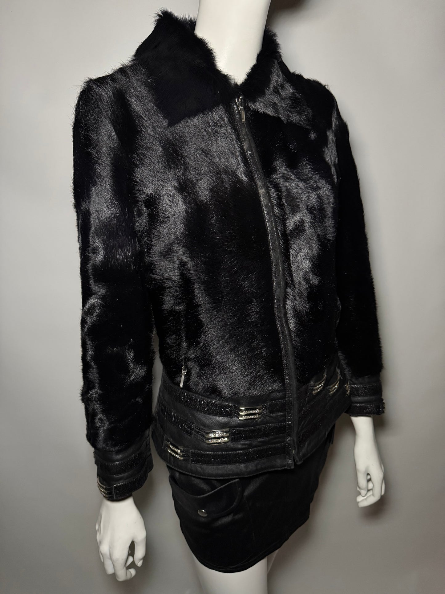 Vintage Black Leather Jacket TWINKLING GLOBAL