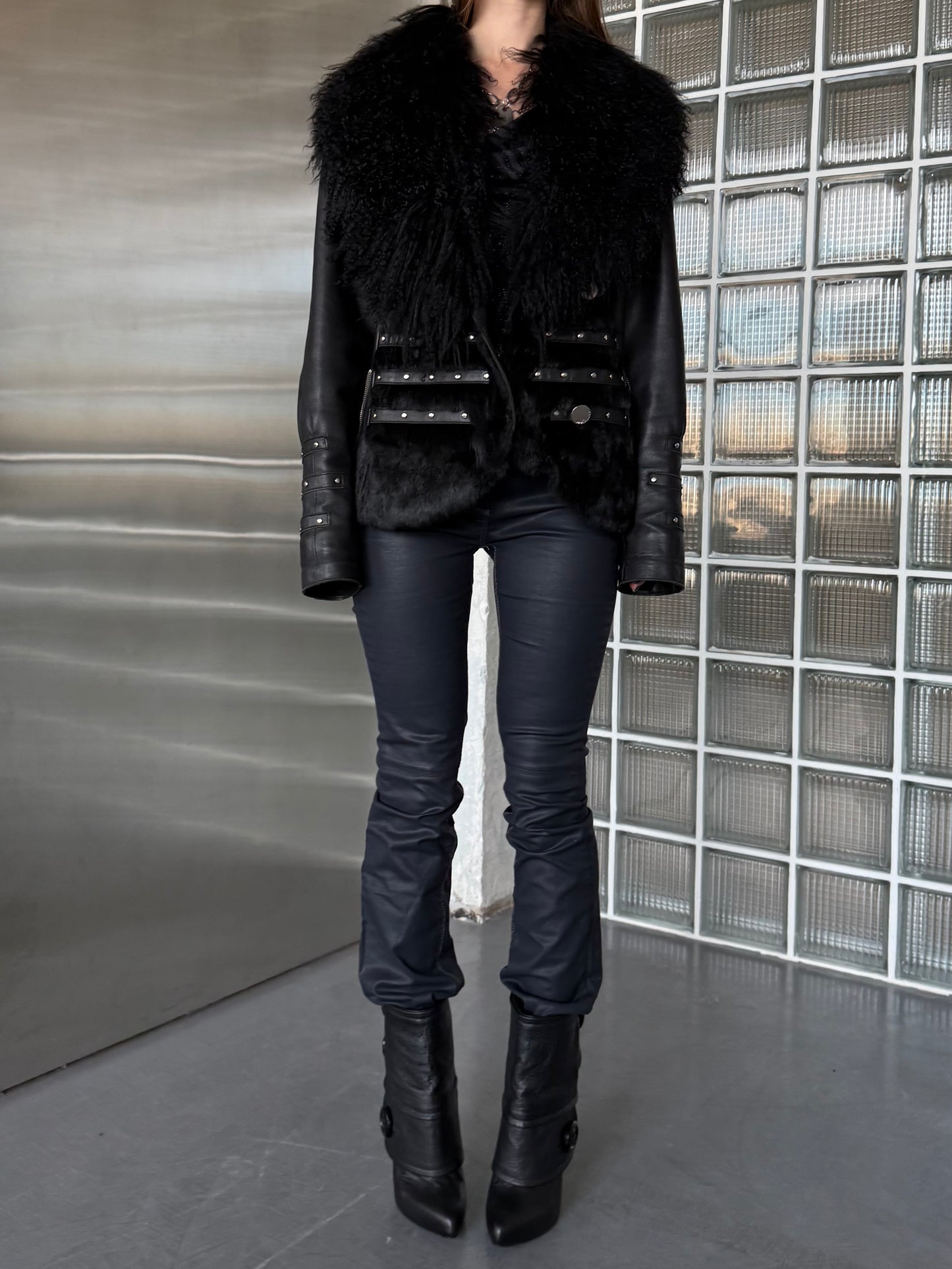 Vintage leather jacket  Twinkling Global