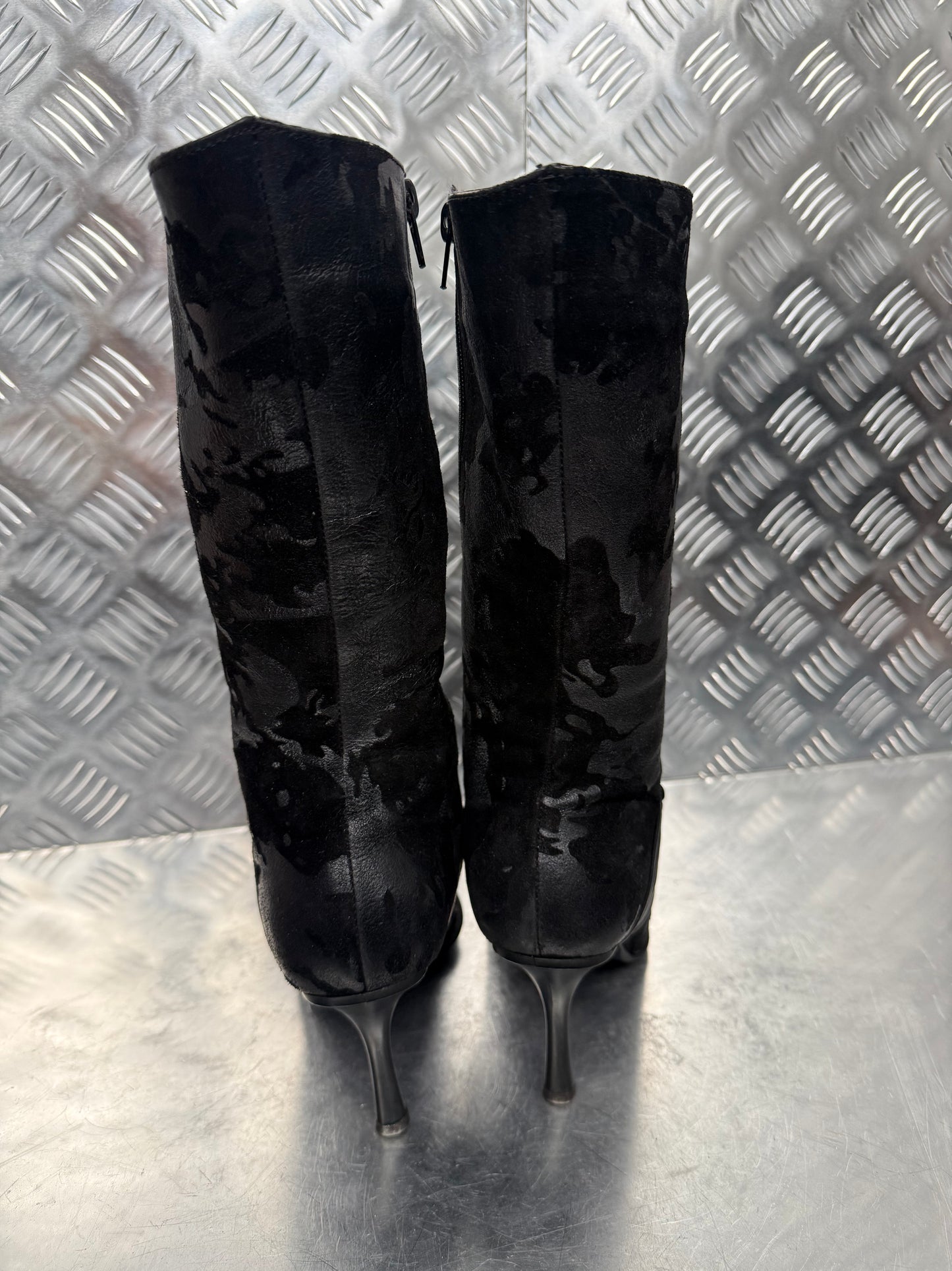 Vintage Black Leather boots TWINKLING GLOBAL