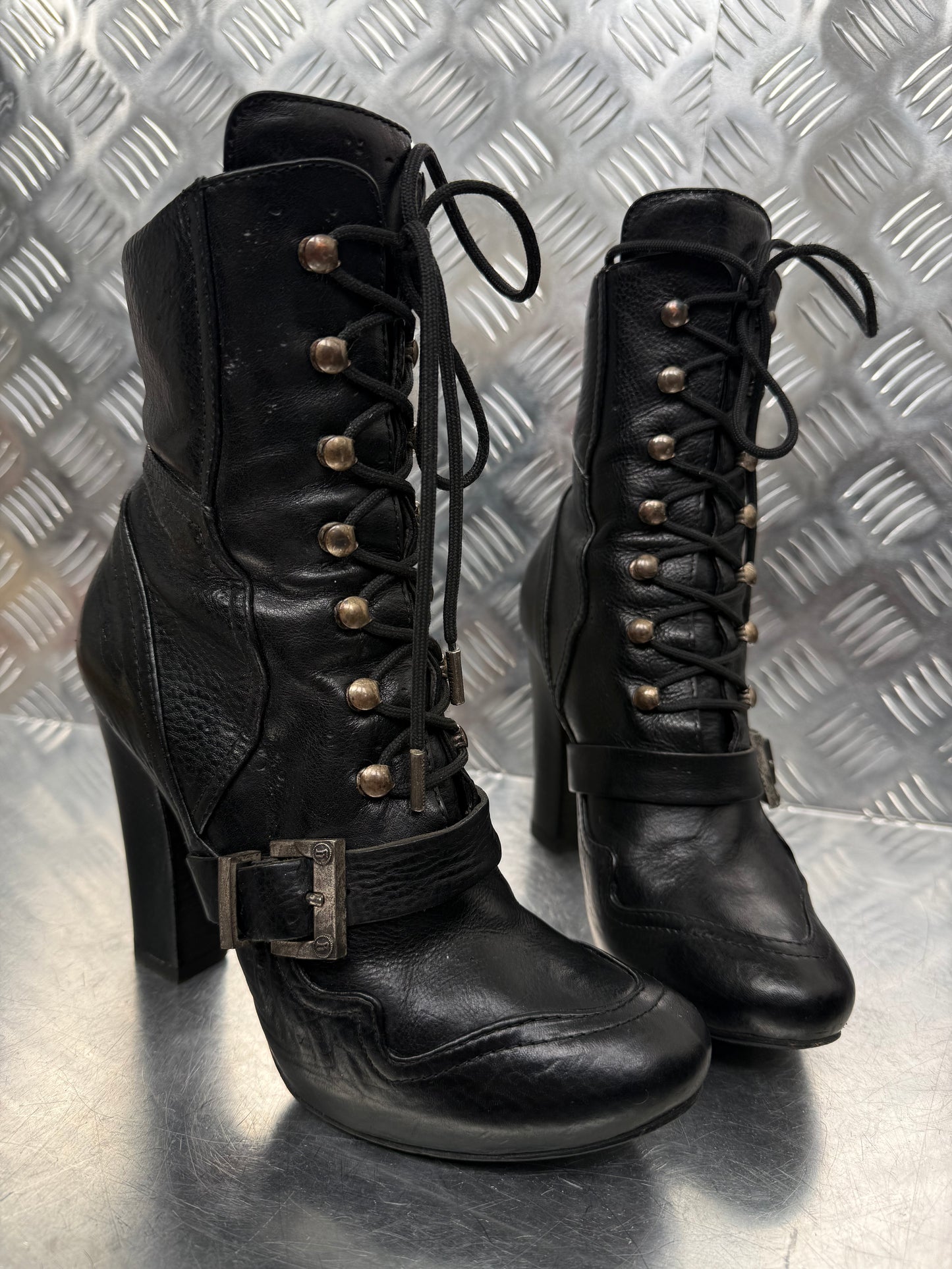 Vintage John Galliano leather boots TWINKLING GLOBAL