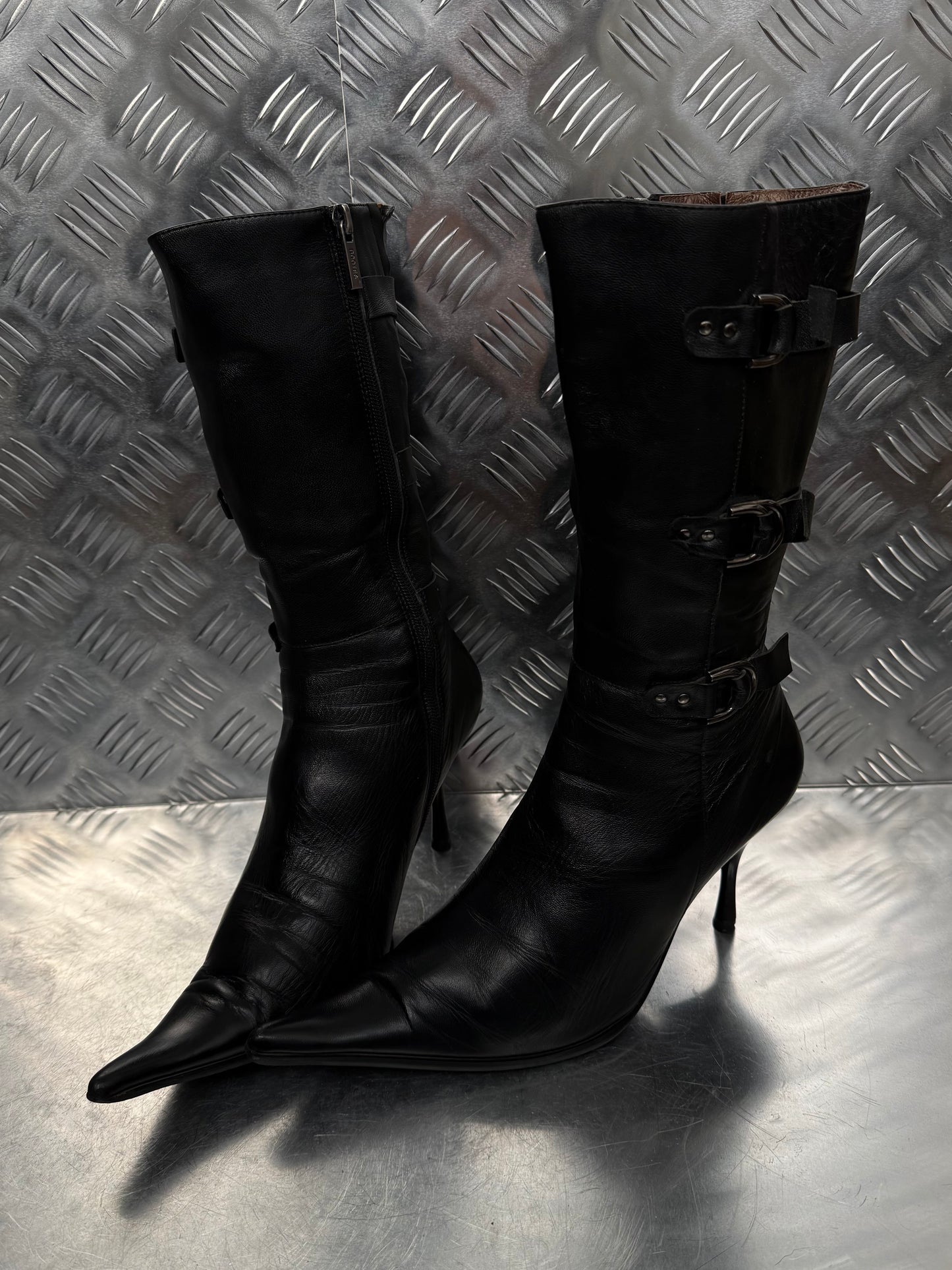 Vintage genuine leather boots TWINKLING GLOBAL
