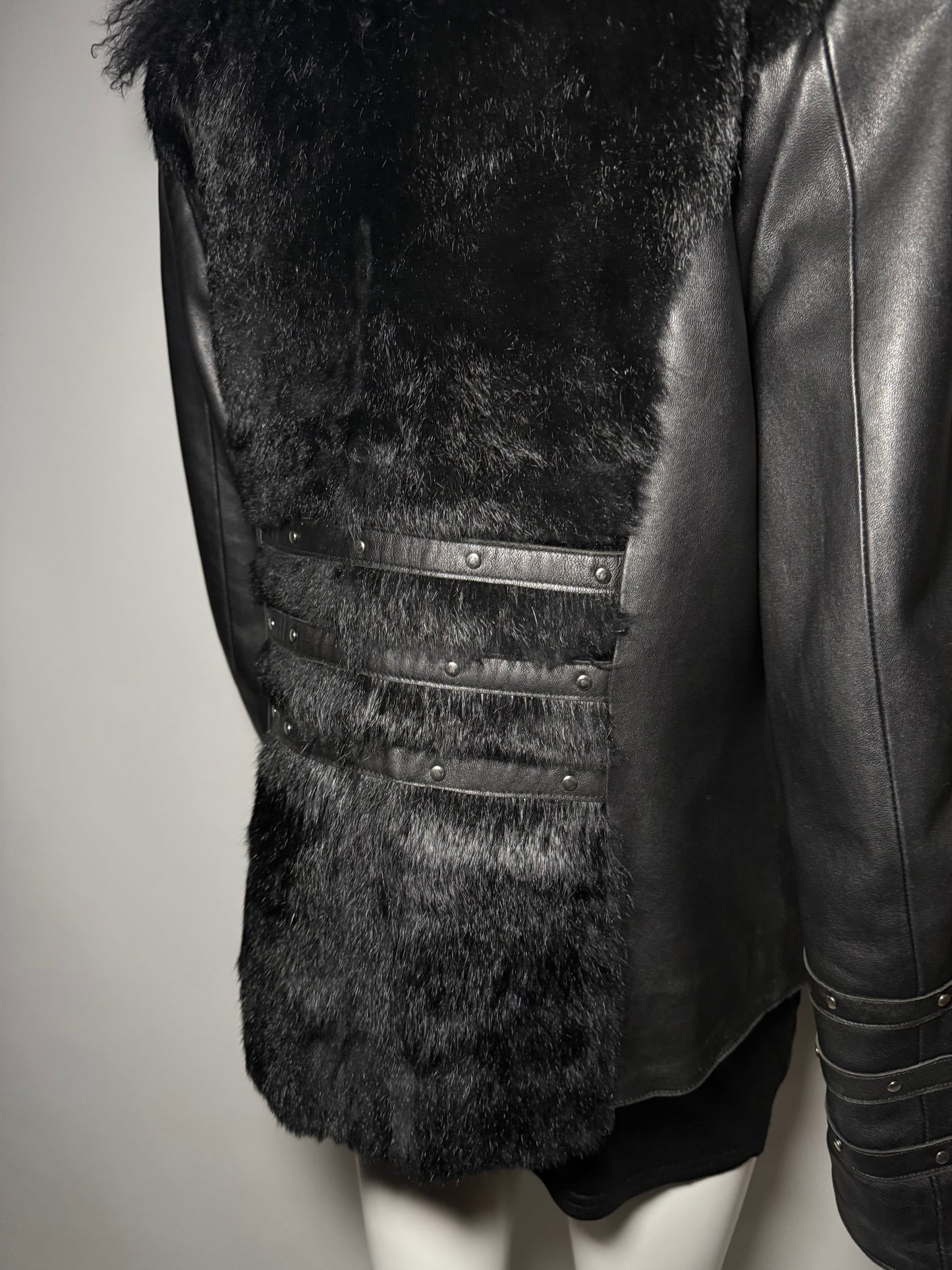 Vintage leather jacket  Twinkling Global