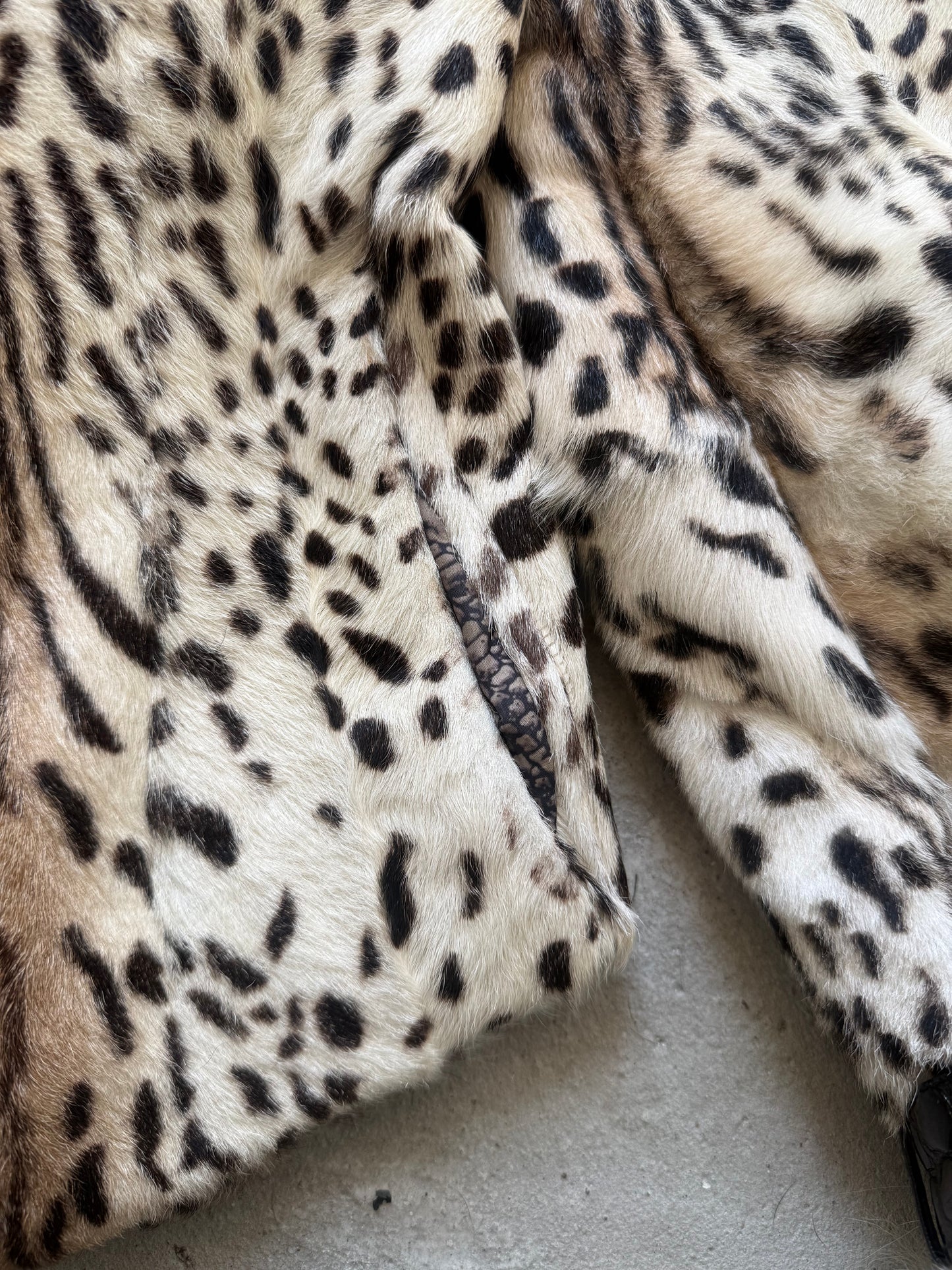 Vintage leather coat TWINKLING GLOBAL