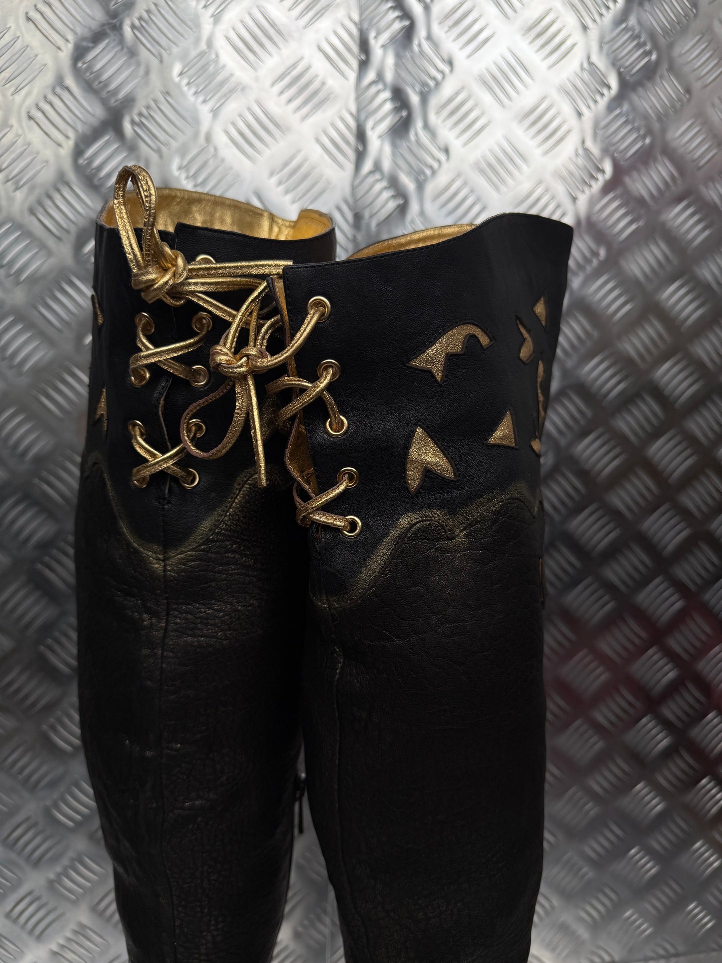 Vintage leather over-the-knee boots TWINKLING GLOBAL