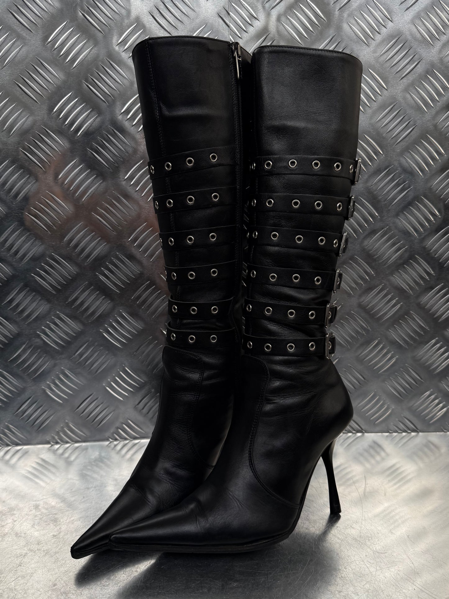 Vintage leather buckle boots TWINKLING GLOBAL