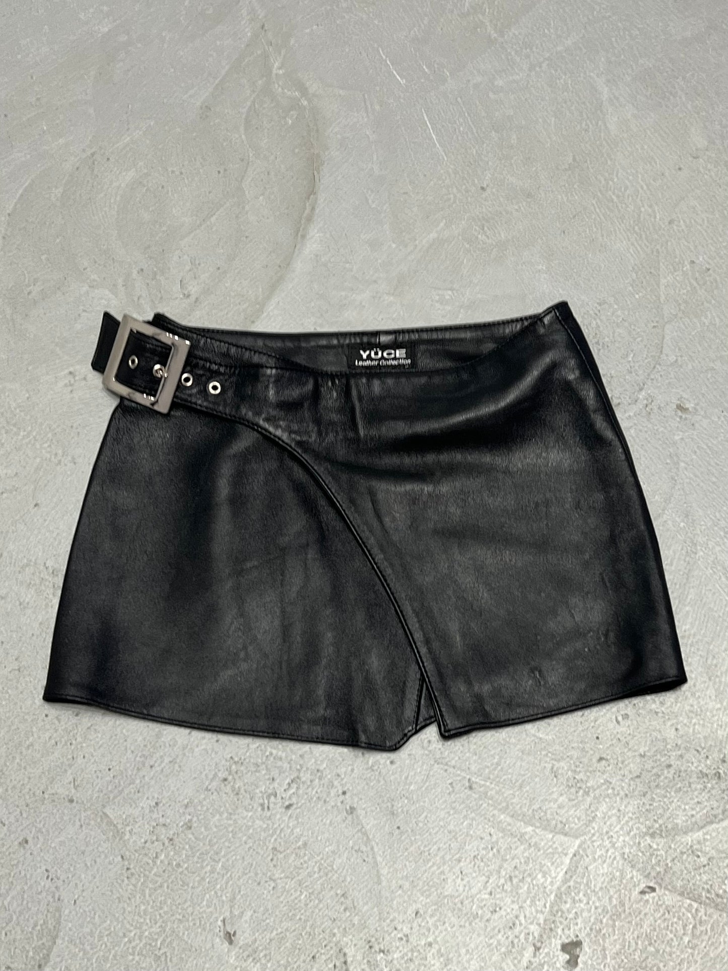 Vintage leather wrap skirt TWINKLING GLOBAL