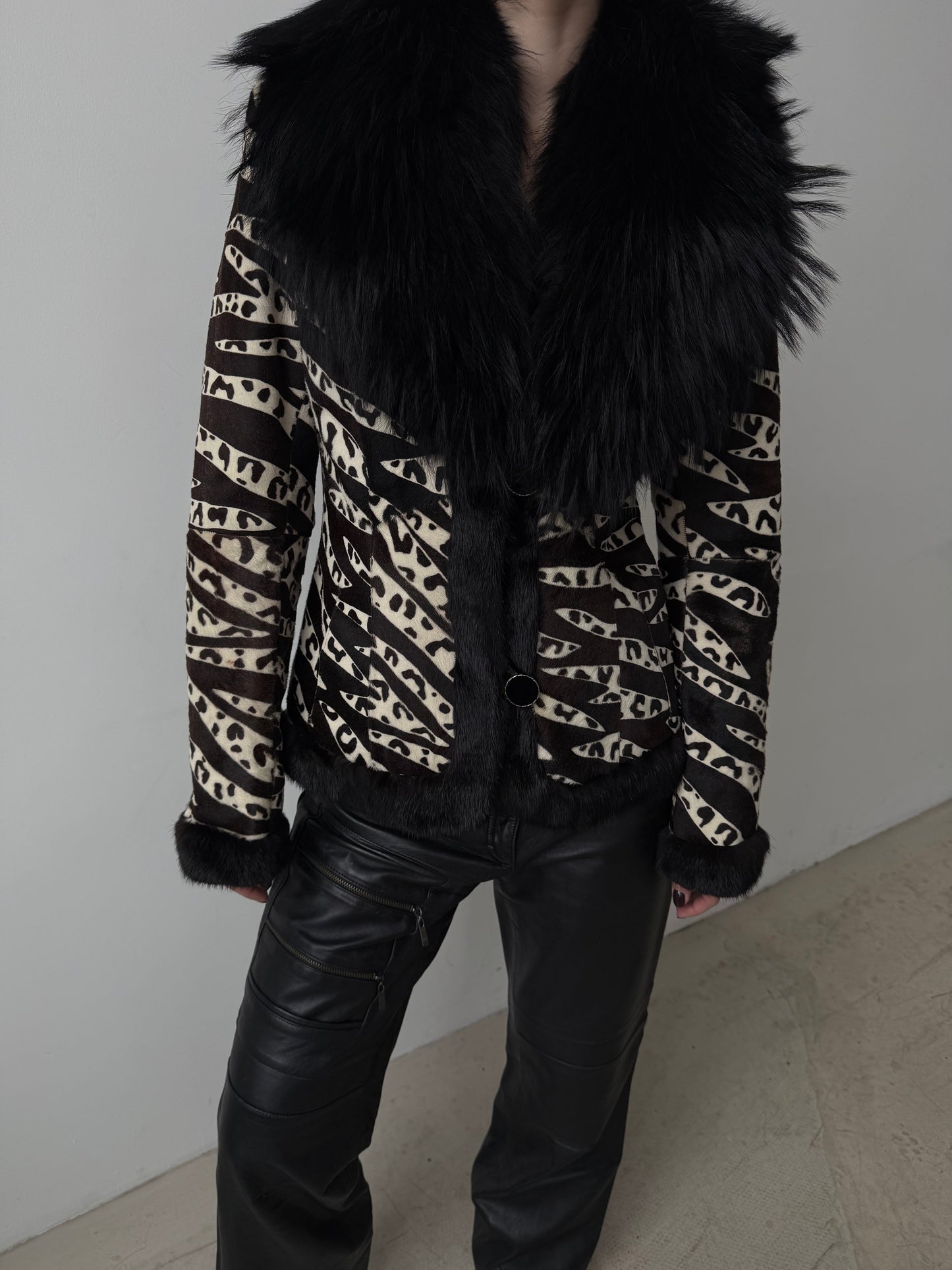 Vintage leather jacket TWINKLING GLOBAL